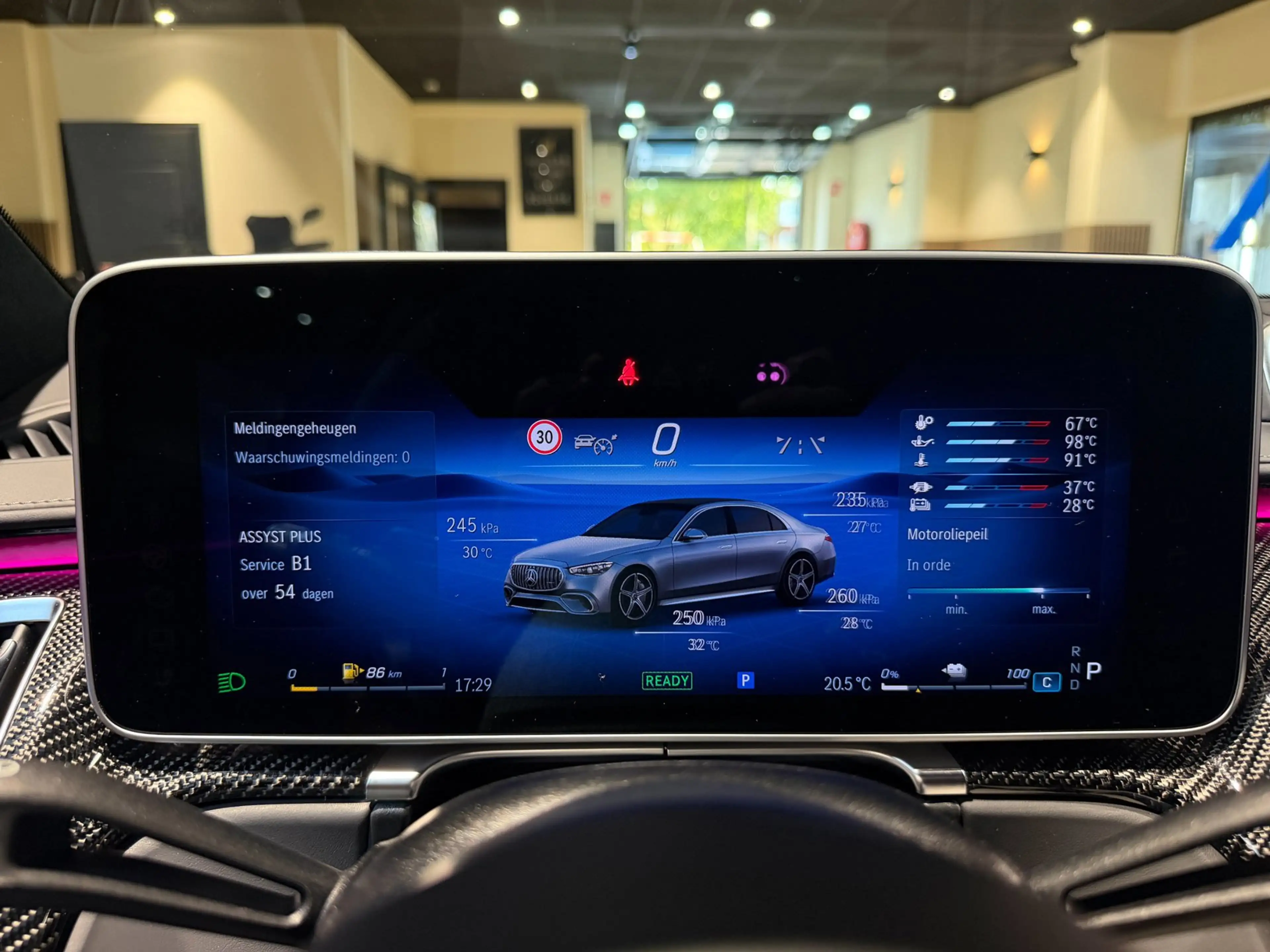 Mercedes-Benz S 63 AMG S E Performance|Pano|HUD|Keyless|360|4D Burmester| — photo 40