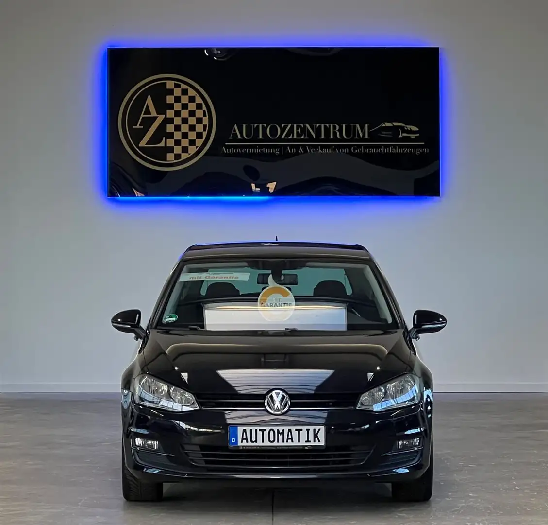 Volkswagen Golf VII Lim. Cup DSG *GARANTIE*NAVI*ZAHNR-NEU* Zwart - 2