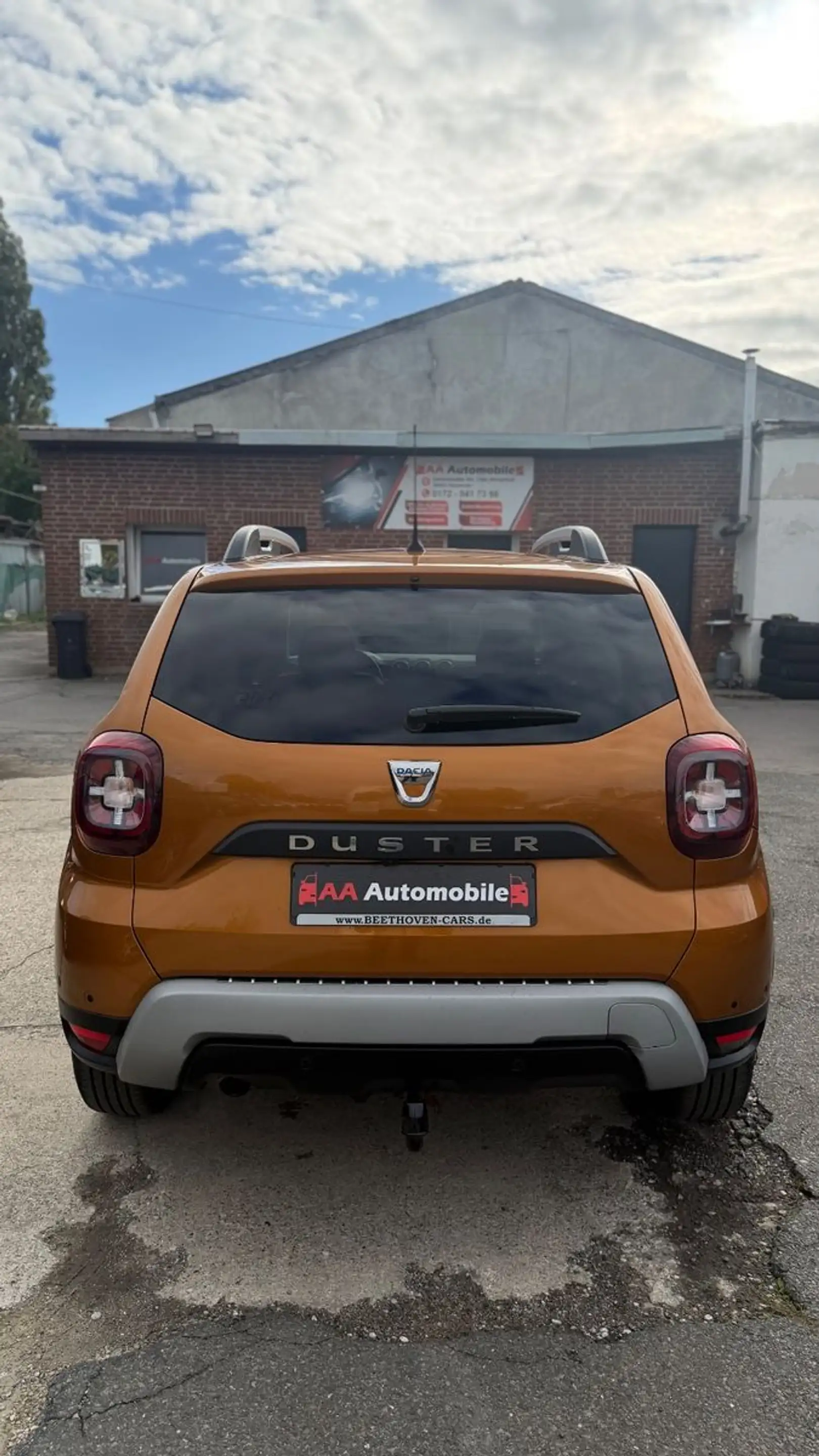 Dacia Duster II Prestige 4WD Leder/Navi/360 Kamera — photo 7