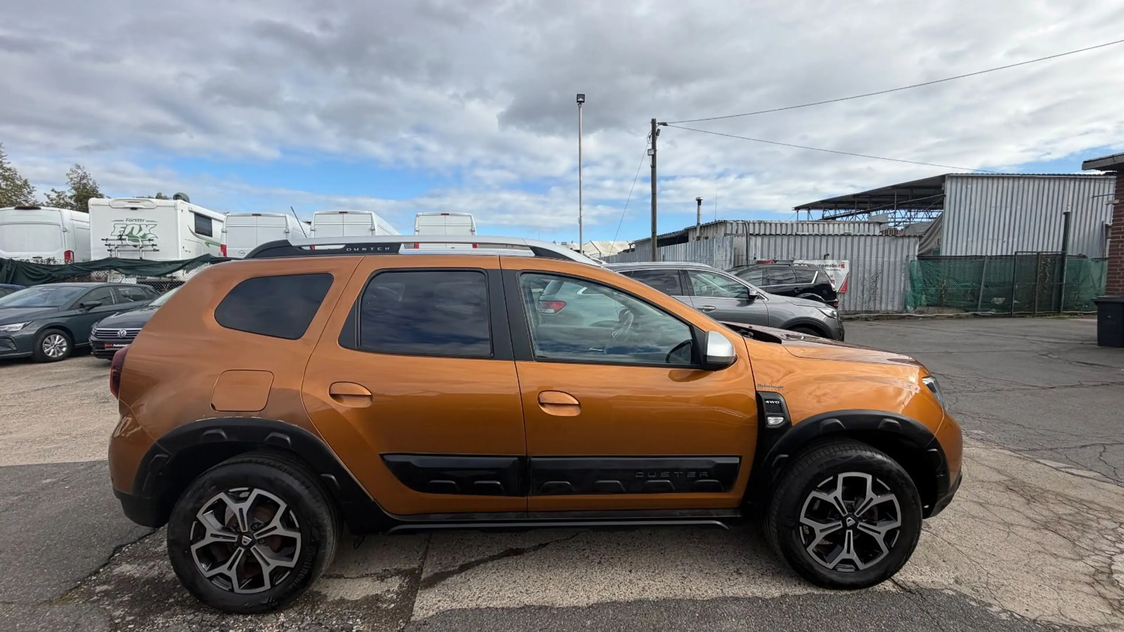 Dacia Duster II Prestige 4WD Leder/Navi/360 Kamera — photo 12