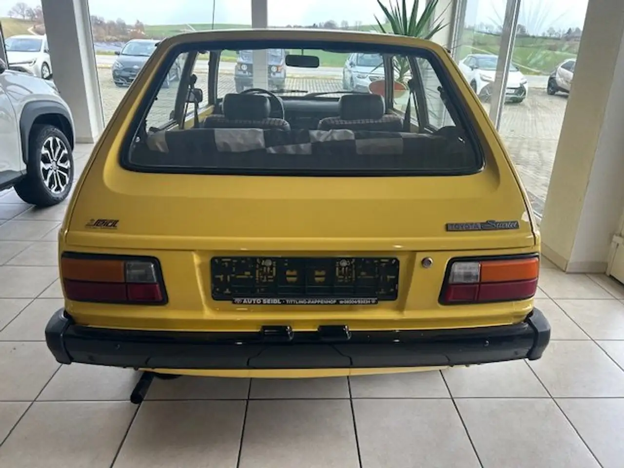 Toyota Starlet 1.0 DL 3türer Radio, ALU 1978 H-Kennzeichen, foto 4