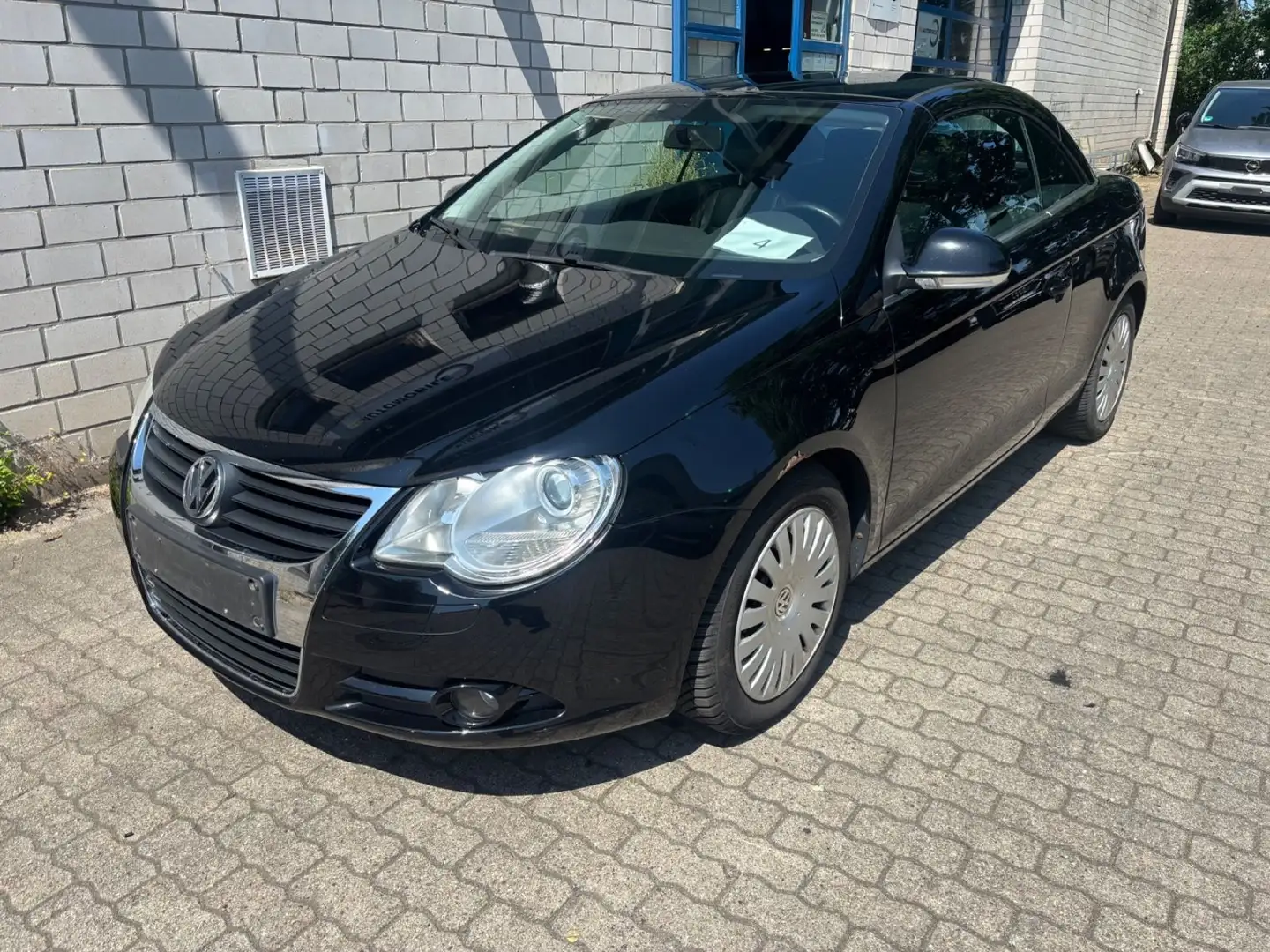 Volkswagen Eos 2.0 Individual Chrom Leder Чорний - 2