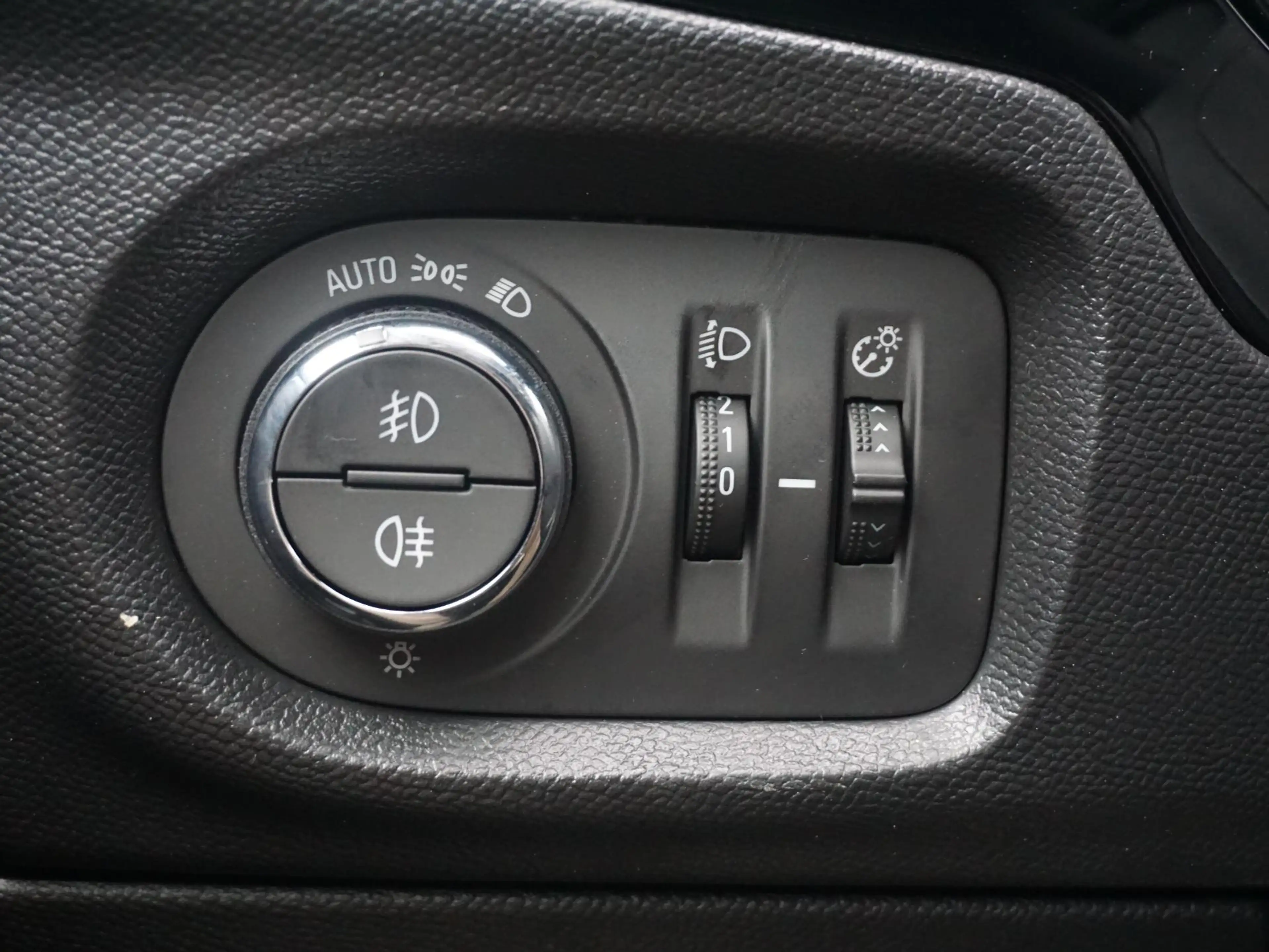 Opel Corsa-e Electric Long Range Business Edition 51 kWh Warmte — photo 14