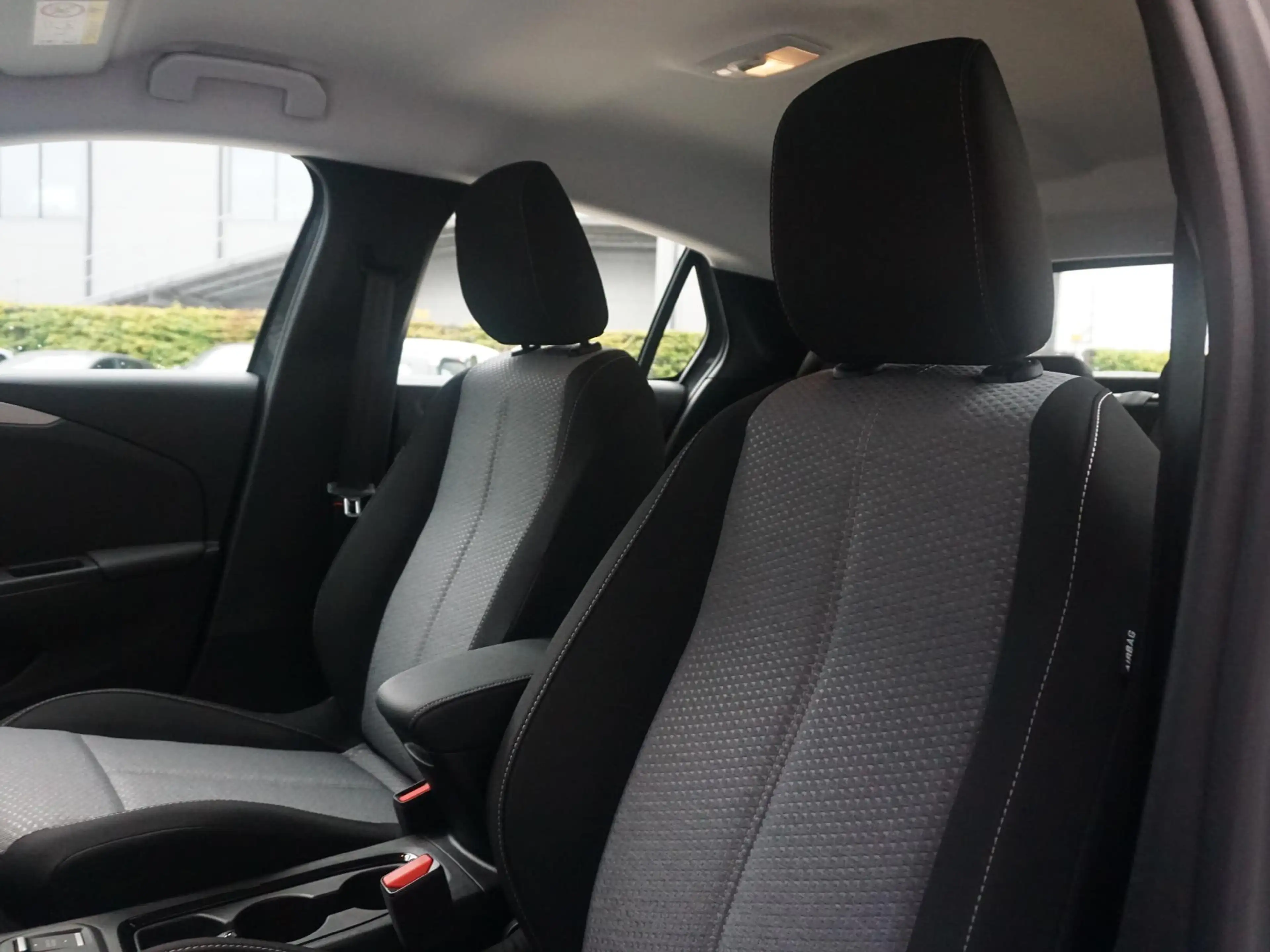 Opel Corsa-e Electric Long Range Business Edition 51 kWh Warmte — photo 9