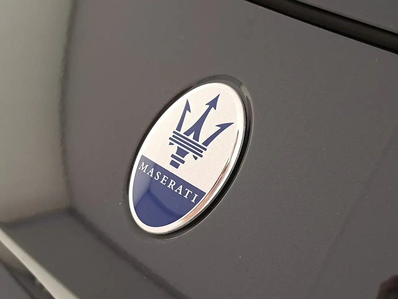 Maserati Grecale 2023 — фото 18