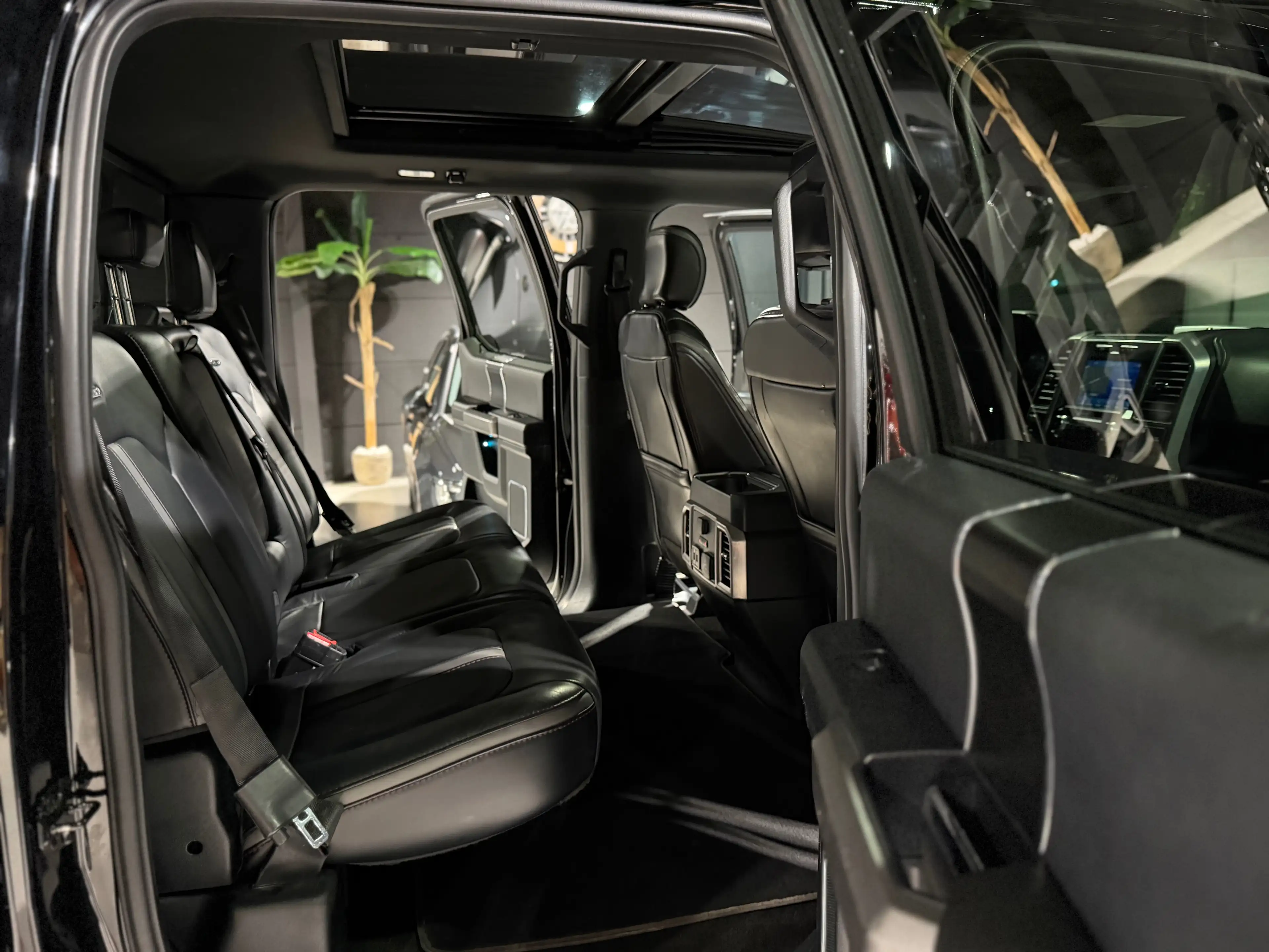 Ford F 150 3.5 EcoBOOST 370cv PLATINIUM FUSED PANO CAMERA CUIR CARPLAY TVAC — photo 11