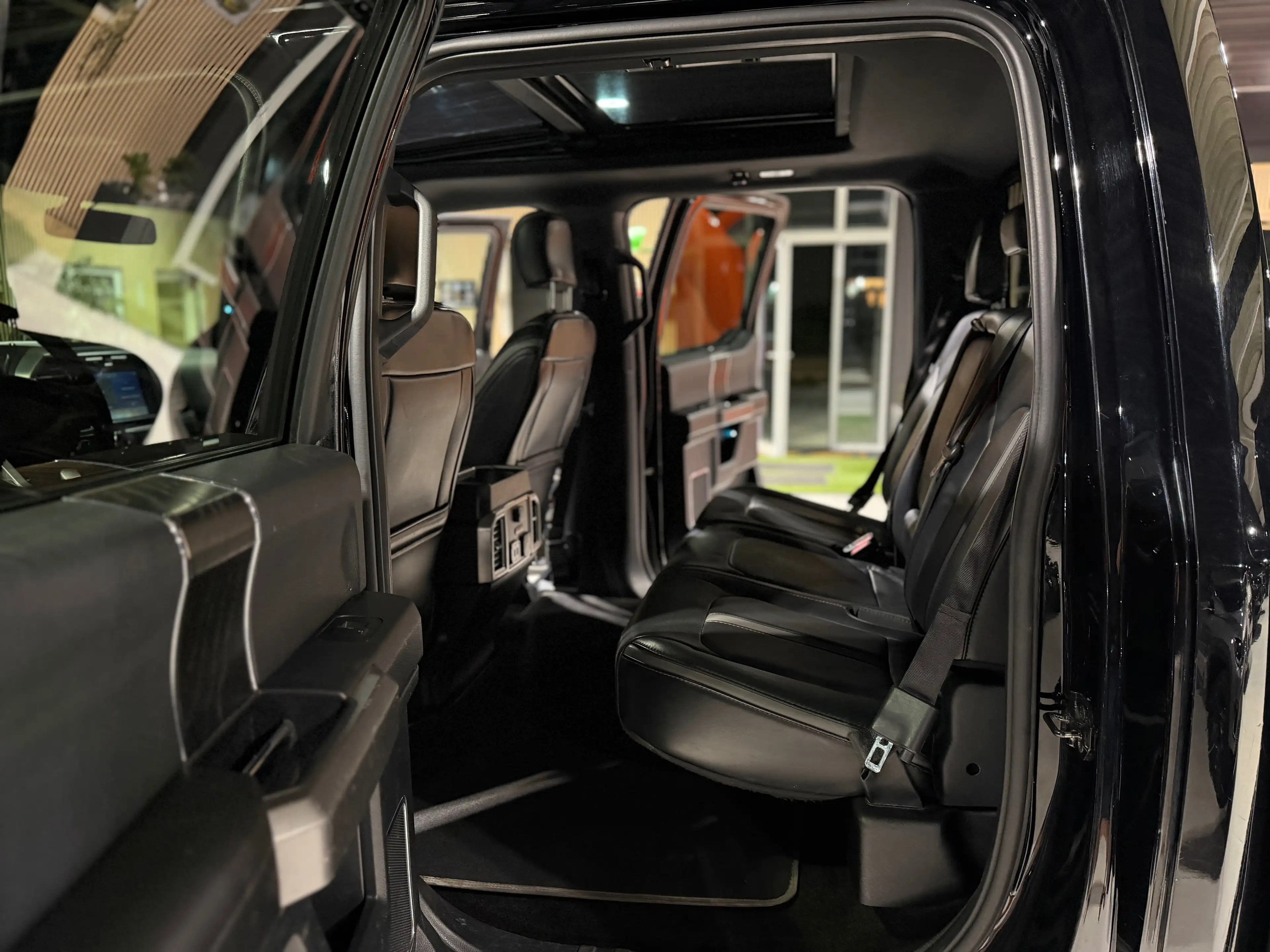 Ford F 150 3.5 EcoBOOST 370cv PLATINIUM FUSED PANO CAMERA CUIR CARPLAY TVAC — photo 9