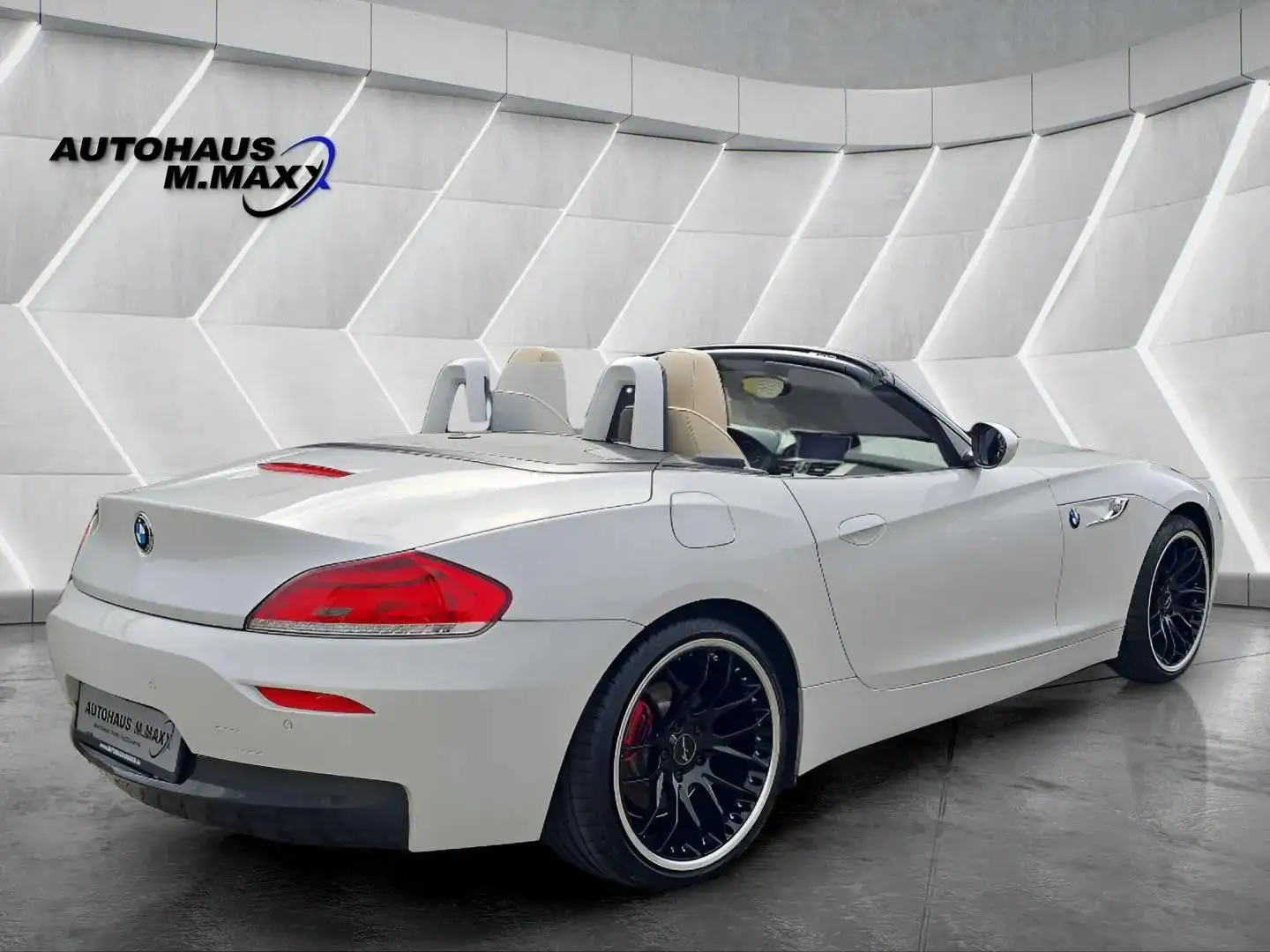 BMW Z4 M Sport Paket Navi Prof Sitzh. Leder Xenon Weiß - 2