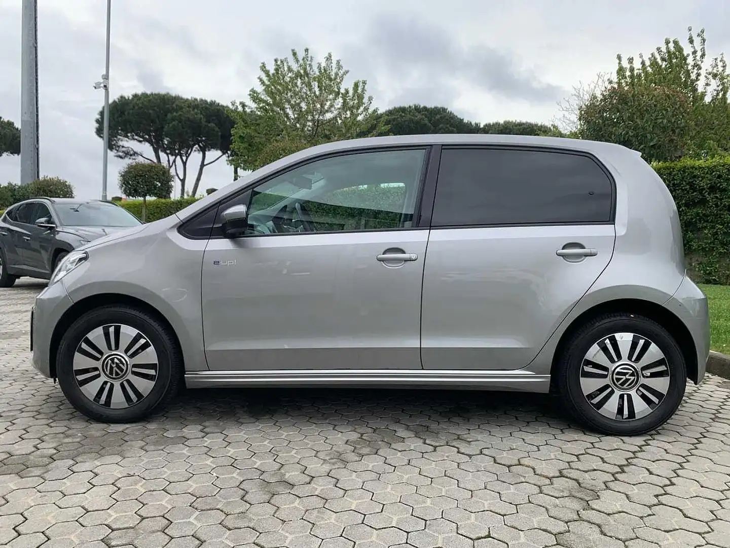 Volkswagen e-up! 82 CV Gris - 2