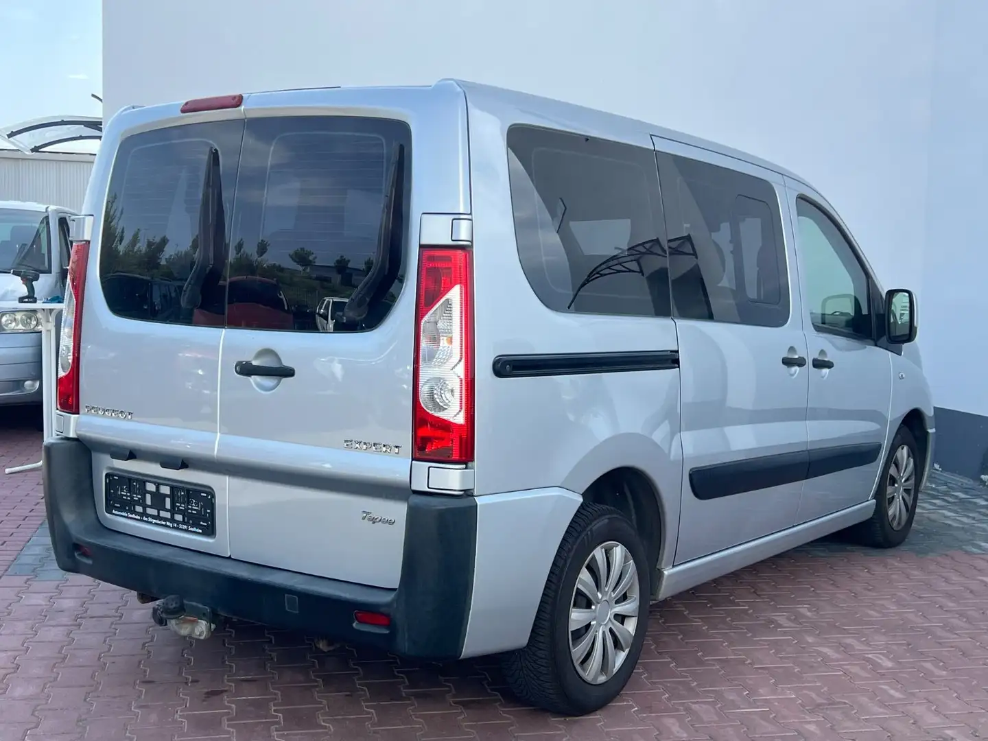 Peugeot Expert L1H1*8SITZER*AHK*FLÜGELTÜREN* Silber - 2