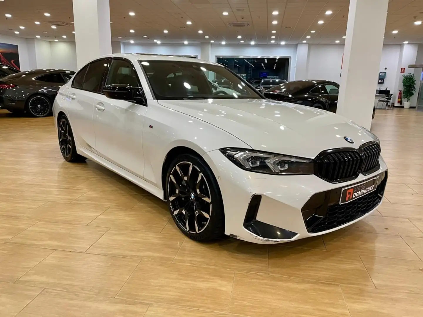 BMW 330 330iA Blanc - 2