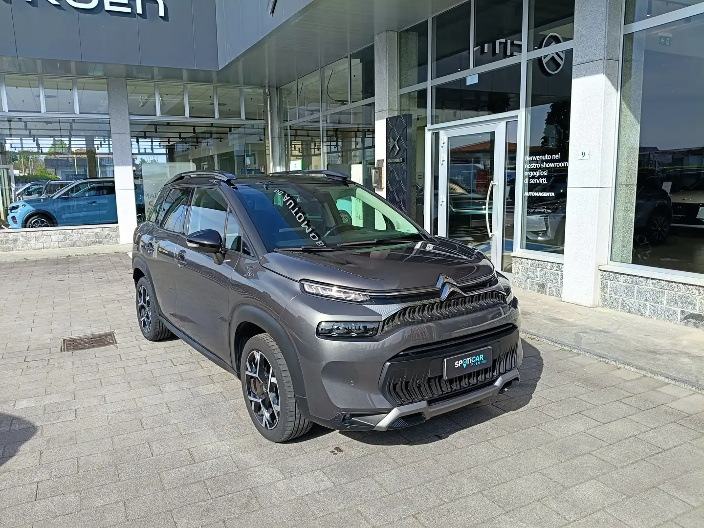 Citroen C3 Aircross 1.2 PureTech 130cv EAT6 SHINE PACK AZIENDALE Grigio - 1