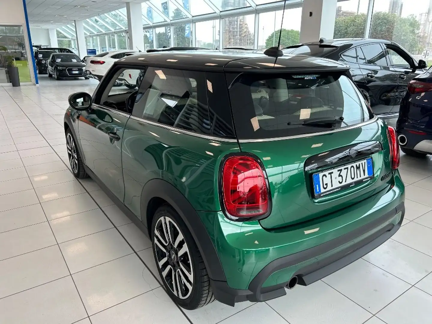 MINI Cooper 1.5 Cooper Camden Edition Auto Verde - 2