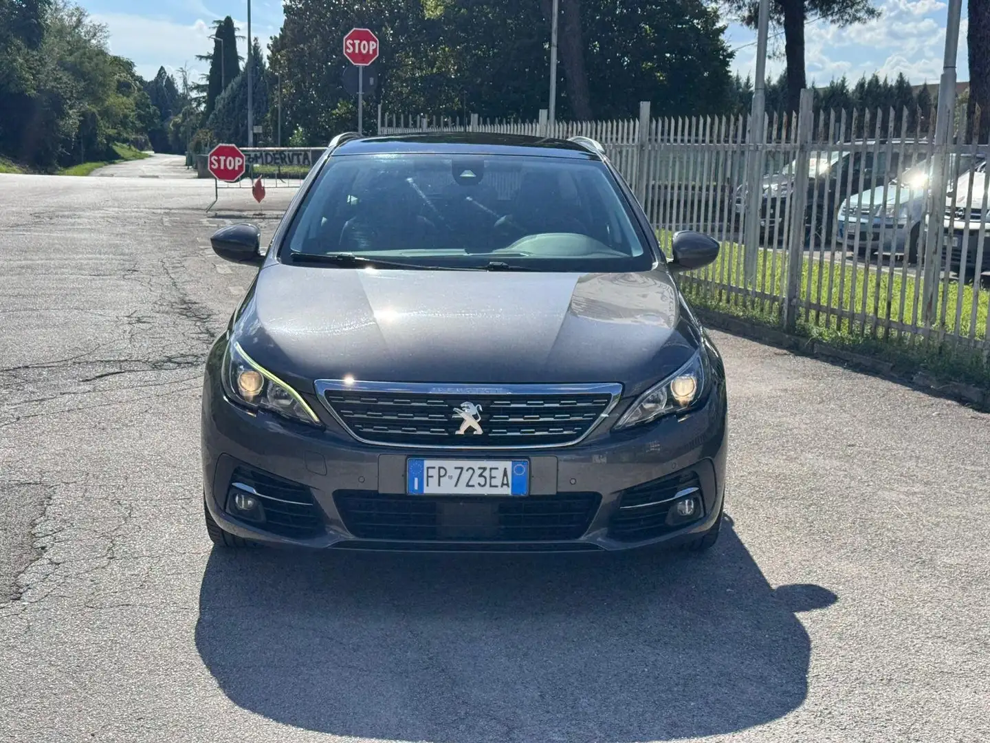 Peugeot 308 308 II 2018 SW SW 1.5 bluehdi Allure s Gris - 2