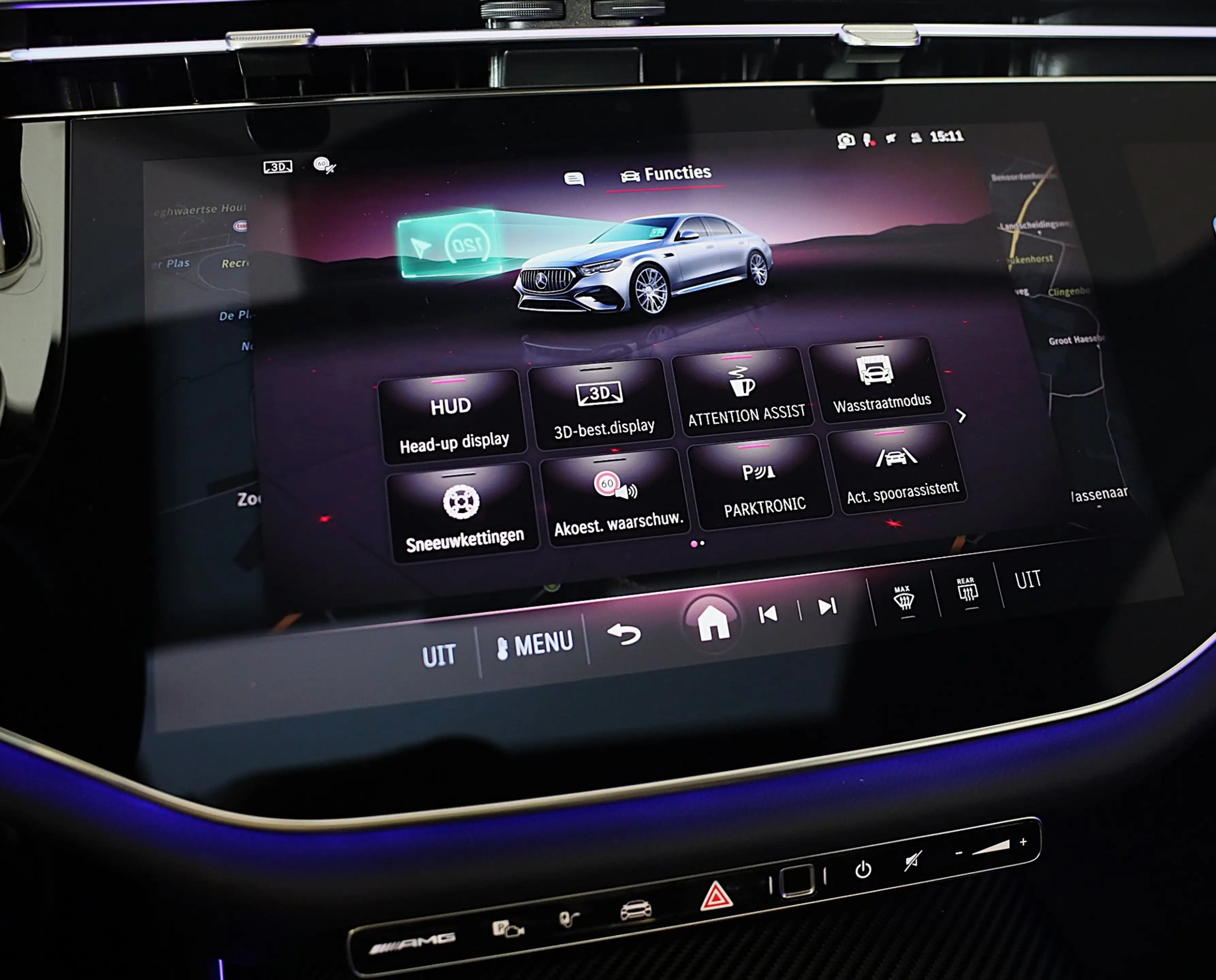 Mercedes-Benz E 53 AMG 4MATIC+ / Hyperscreen / Performance Zetels / Head — photo 9