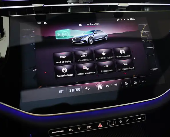 Mercedes-Benz E-Class view 9