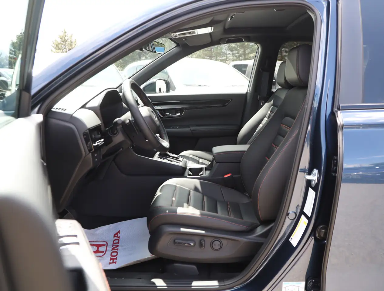 Honda CR-V photo Honda CR-V