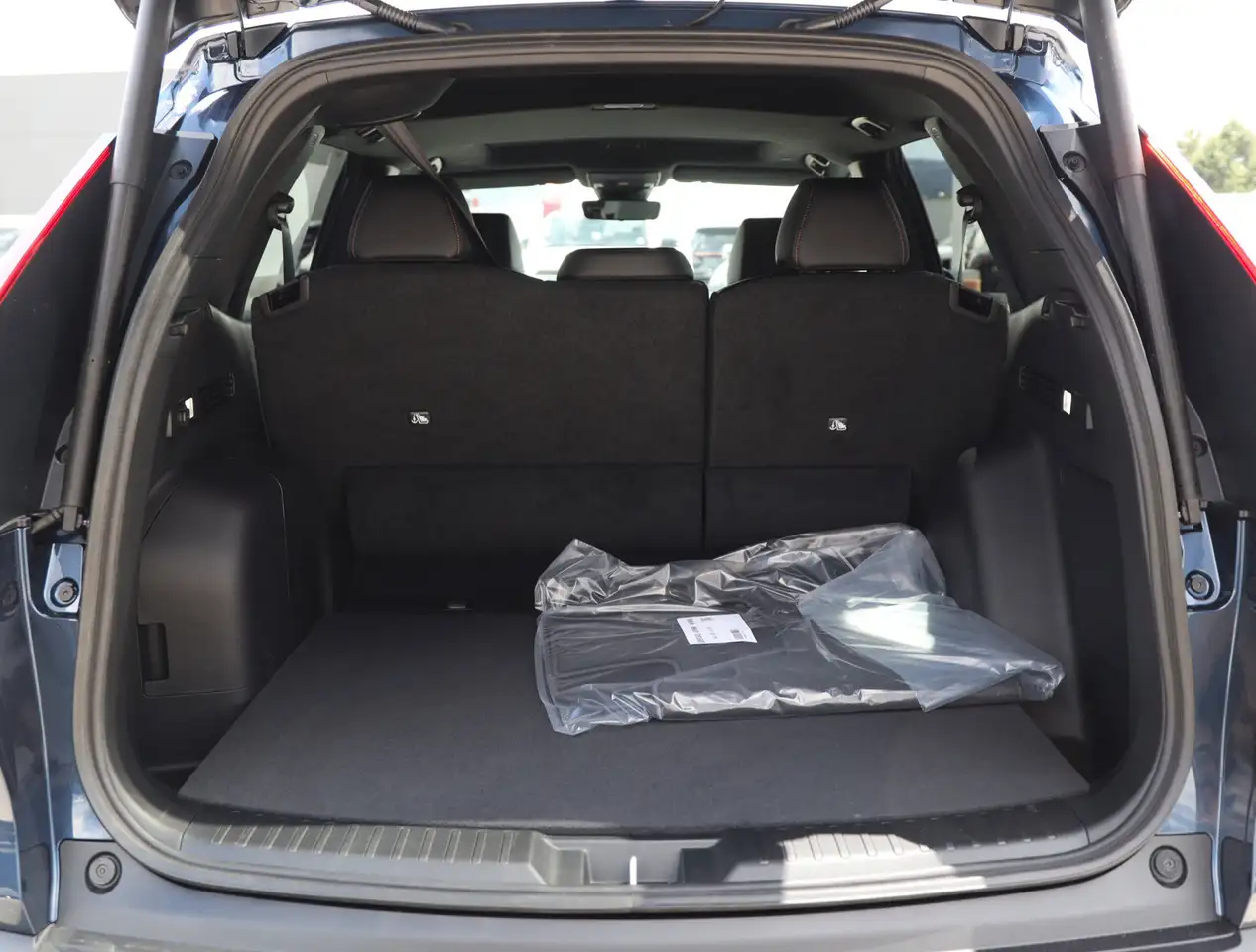 Honda CR-V photo Honda CR-V