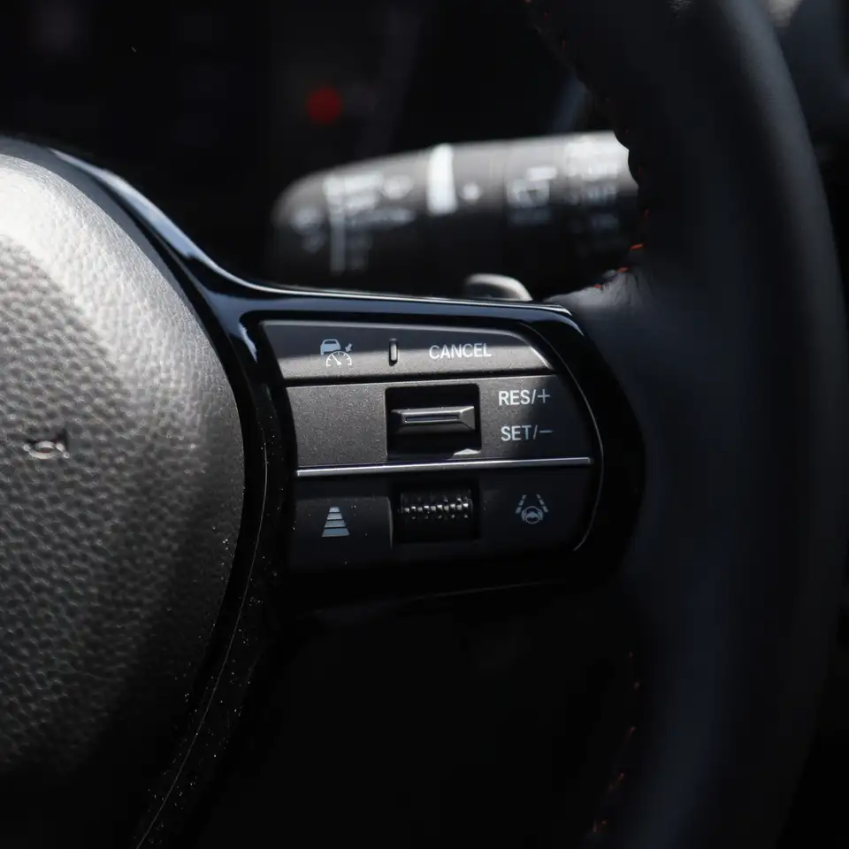 Honda CR-V photo Honda CR-V