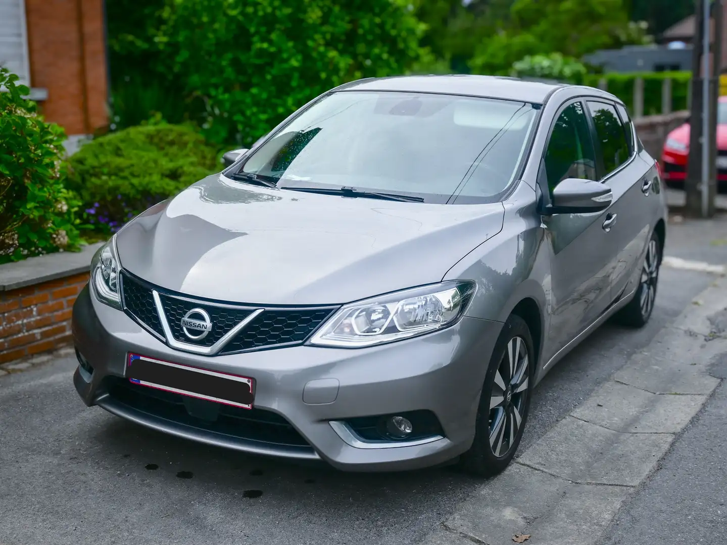 Nissan Pulsar Pulsar 1.2 DIG-T N-Connecta Šedá - 1