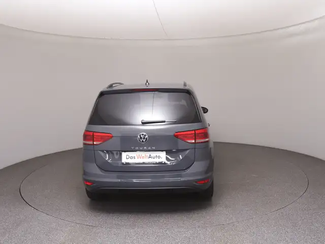 Volkswagen Touran view 6
