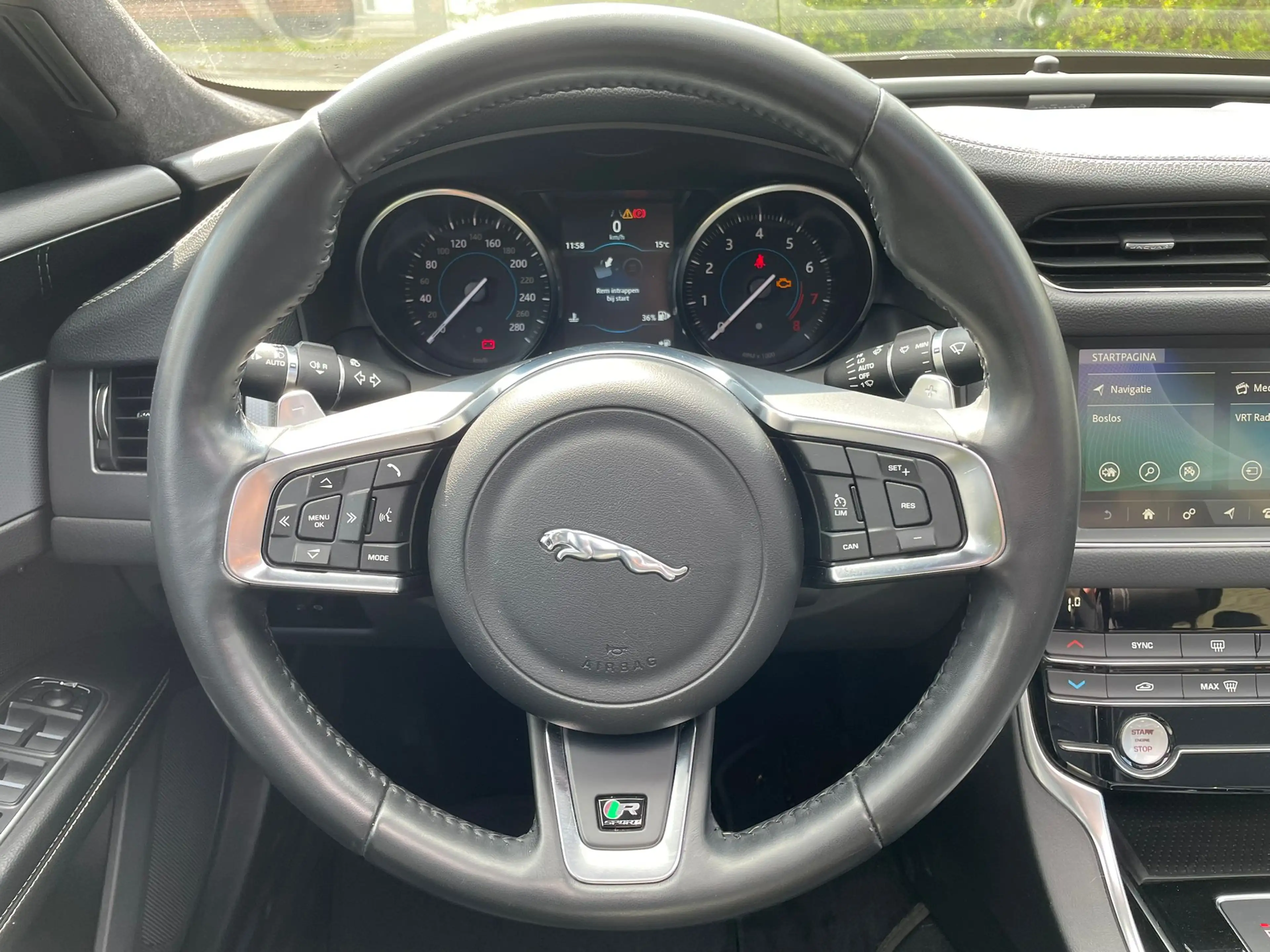Jaguar XF XF 2.0 T *R-Sport *Open Dak *Carplay *1ste Eigenaar *BTW Wagen — photo 14