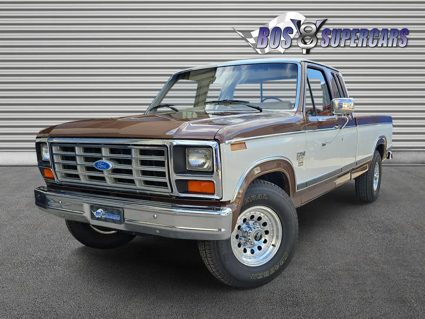 Ford F 250 XLT SUPER CAB 6.9 DIESEL Brązowy - 1