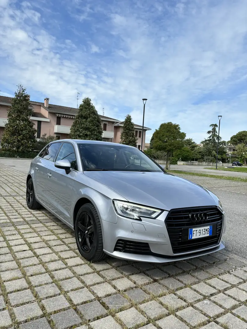 Audi A3 Sportback 30 1.0 tfsi Business 116cv s-tronic - 2