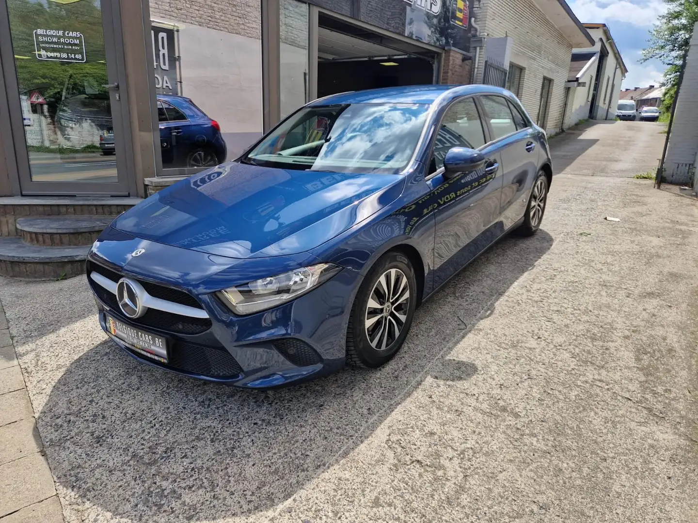Mercedes-Benz A 180 A 180 d Business Solution Essential Azul - 1