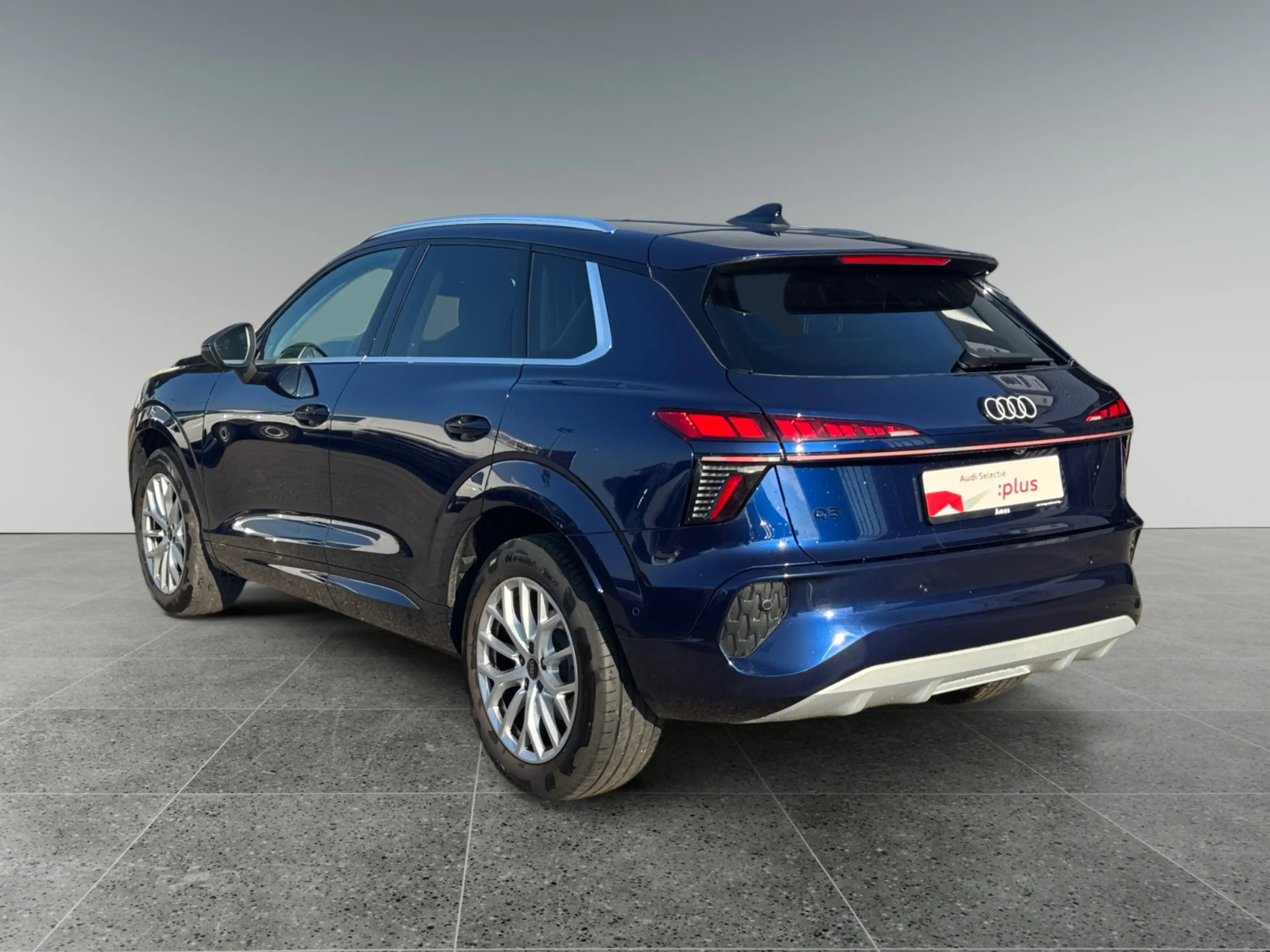 Audi Q3 35 150pk TFSI Advanced edition Achteruitrijcamera — photo 4