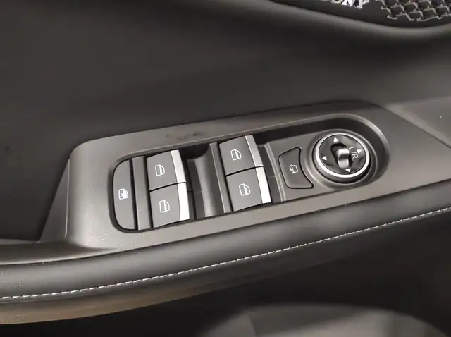Jaecoo J5 view 10