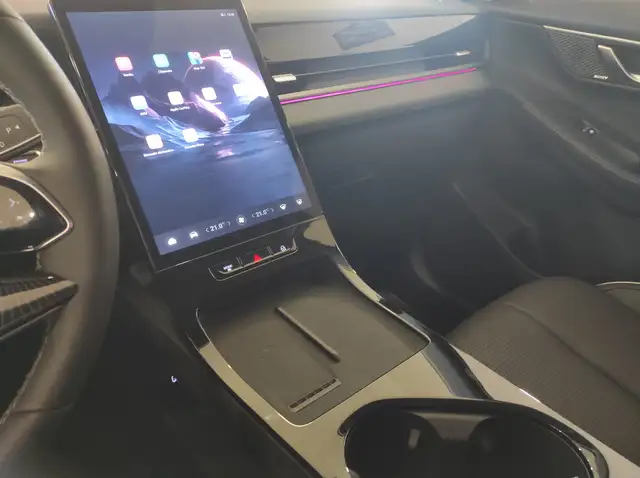 Jaecoo J5 view 9