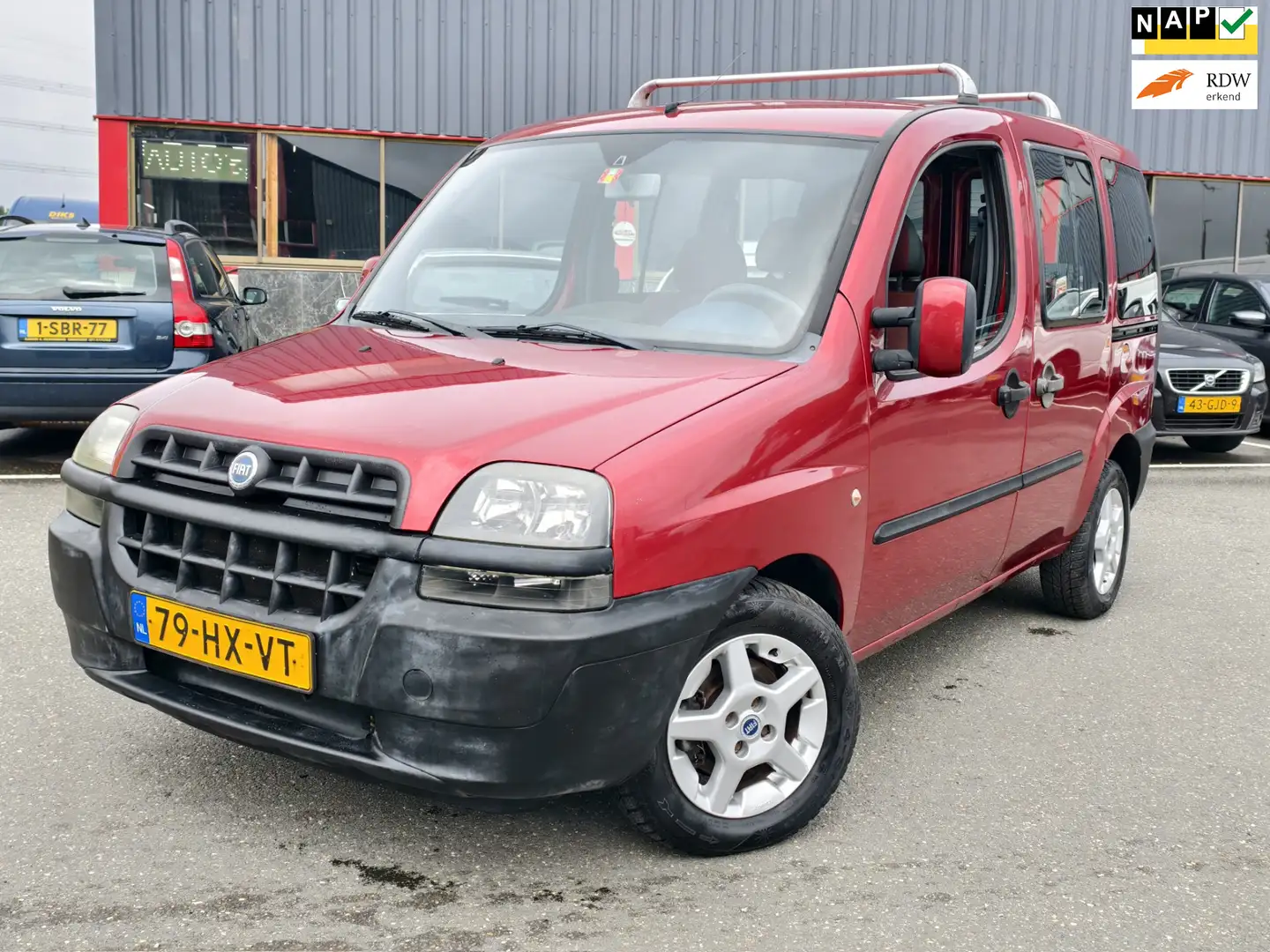 Fiat Doblo 1.2 SX // PDC / DAKDRAGERS / APK / NAP Rood - 1