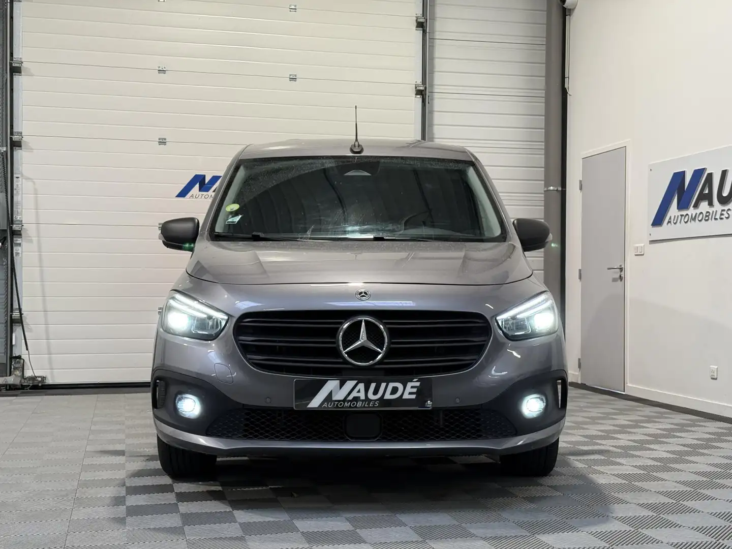 Mercedes-Benz Citan 3 Places 112 CDI 116CH Fourgon Long Select - PAS DE TVA Gris - 2