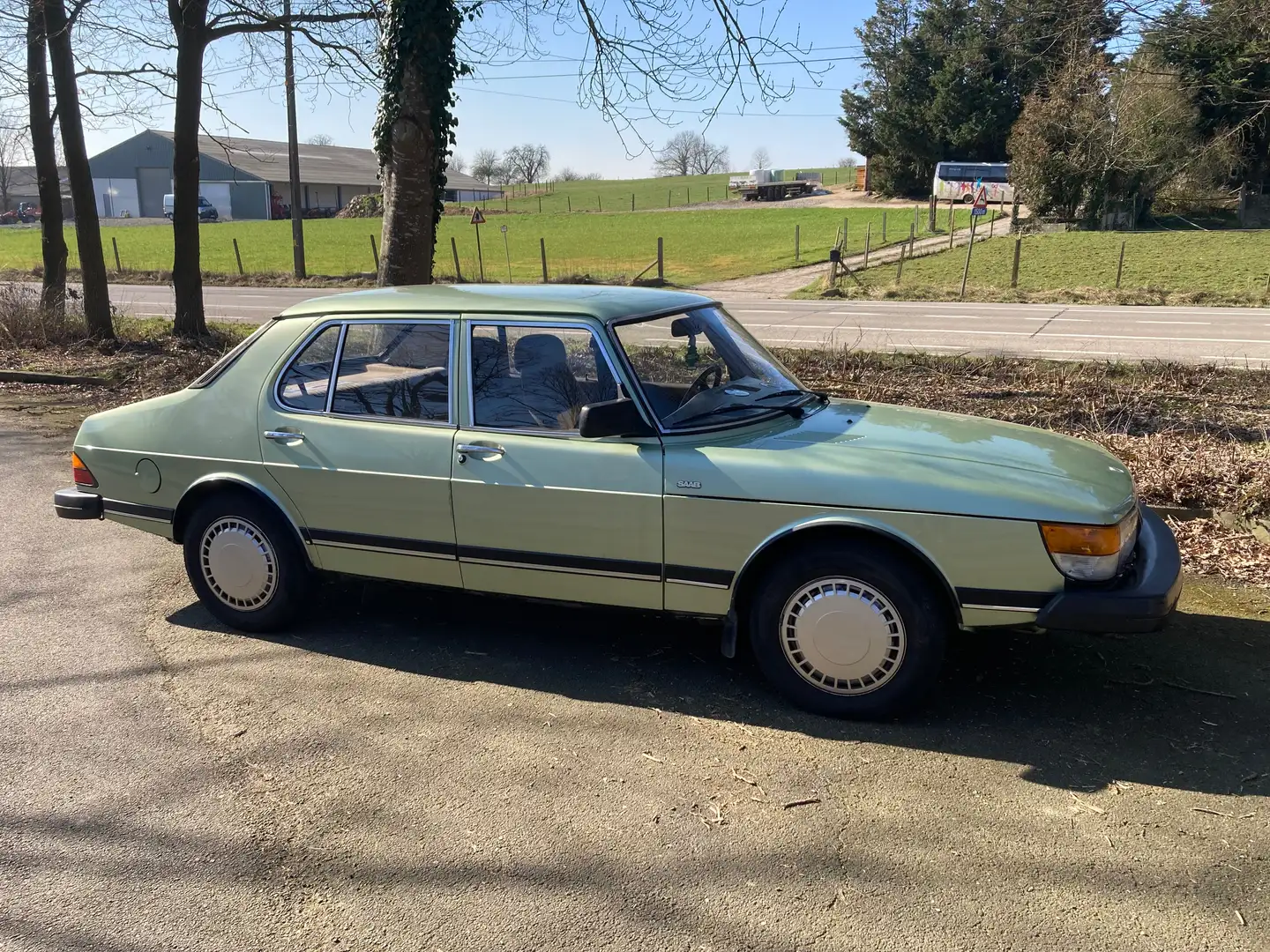 Saab 900 GLs Vert - 1