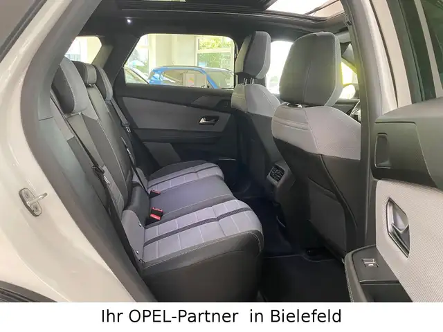 Opel Grandland view 15