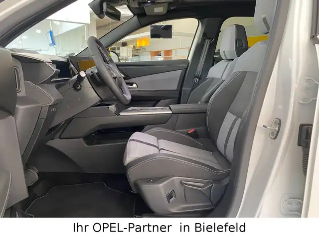 Opel Grandland view 12