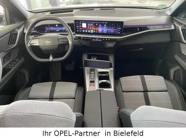Opel Grandland view 13