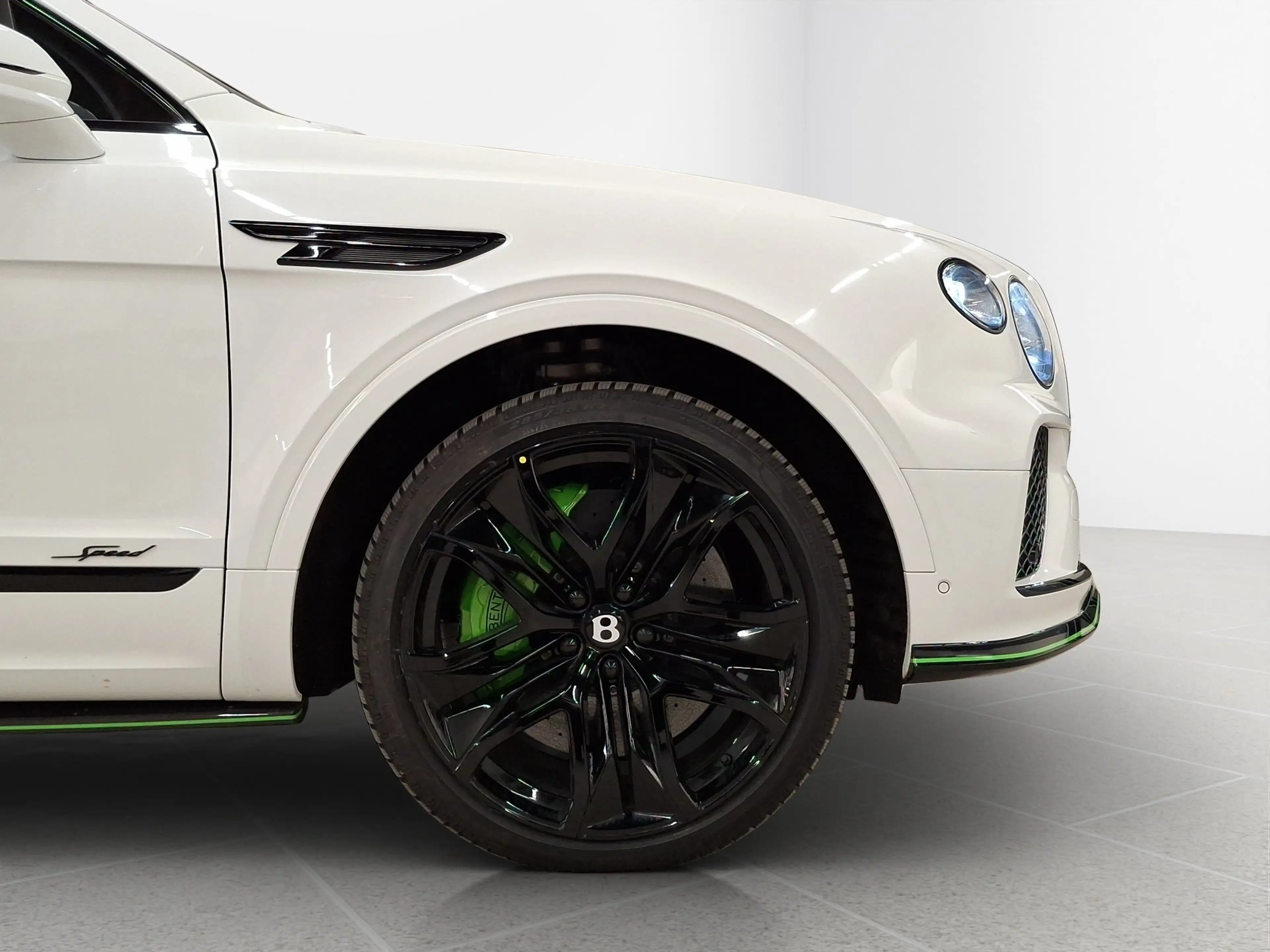 Bentley Bentayga Speed — photo 6