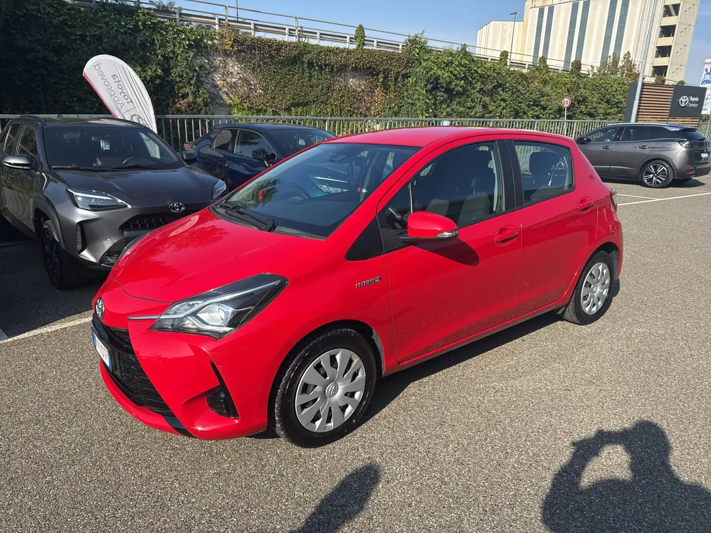 Toyota Yaris Yaris 1.5 Hybrid 5 porte Cool Rot - 1