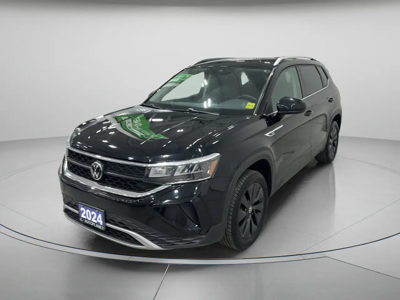 Volkswagen Taos снимка Volkswagen Taos