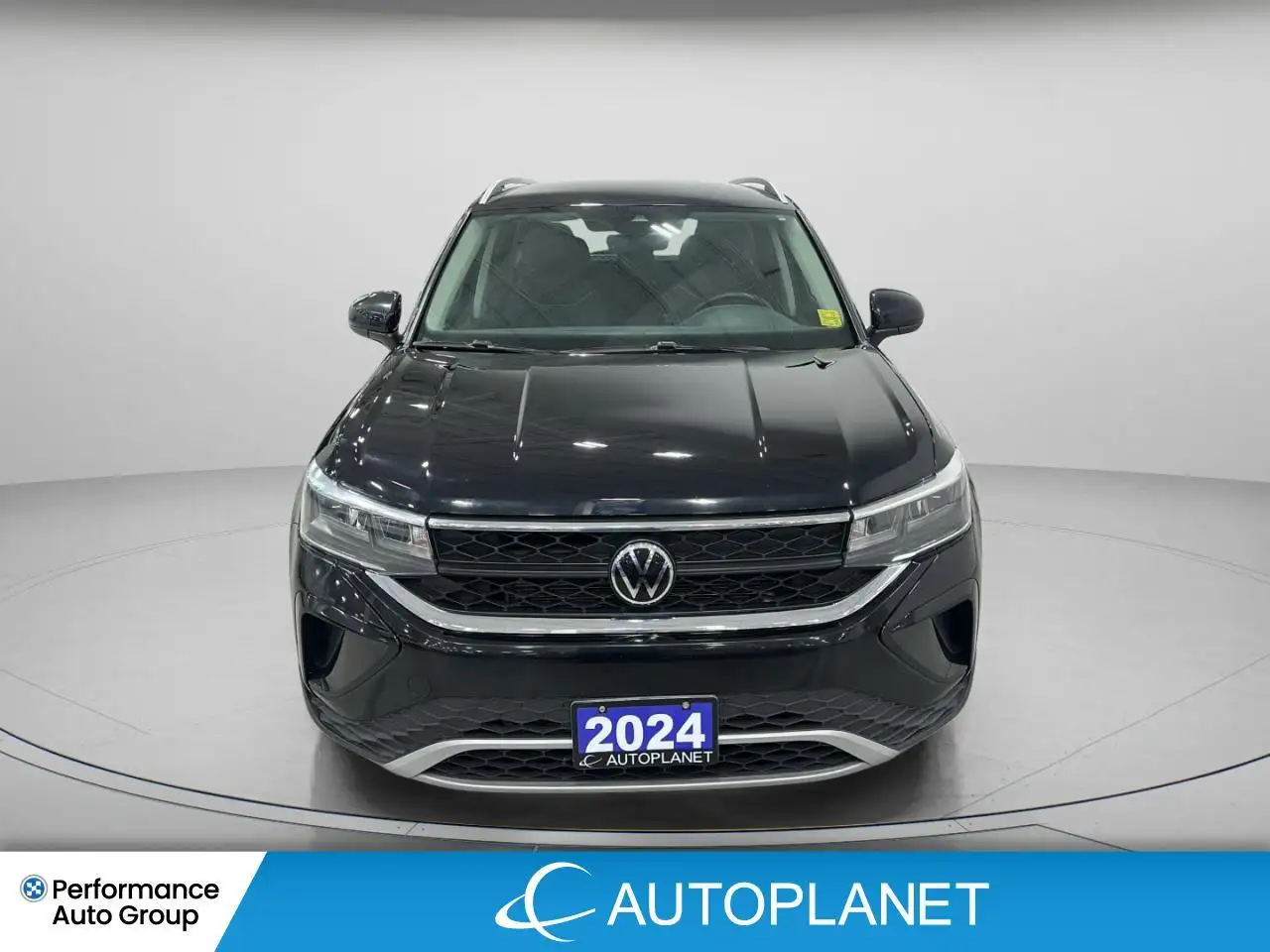 Volkswagen Taos снимка Volkswagen Taos