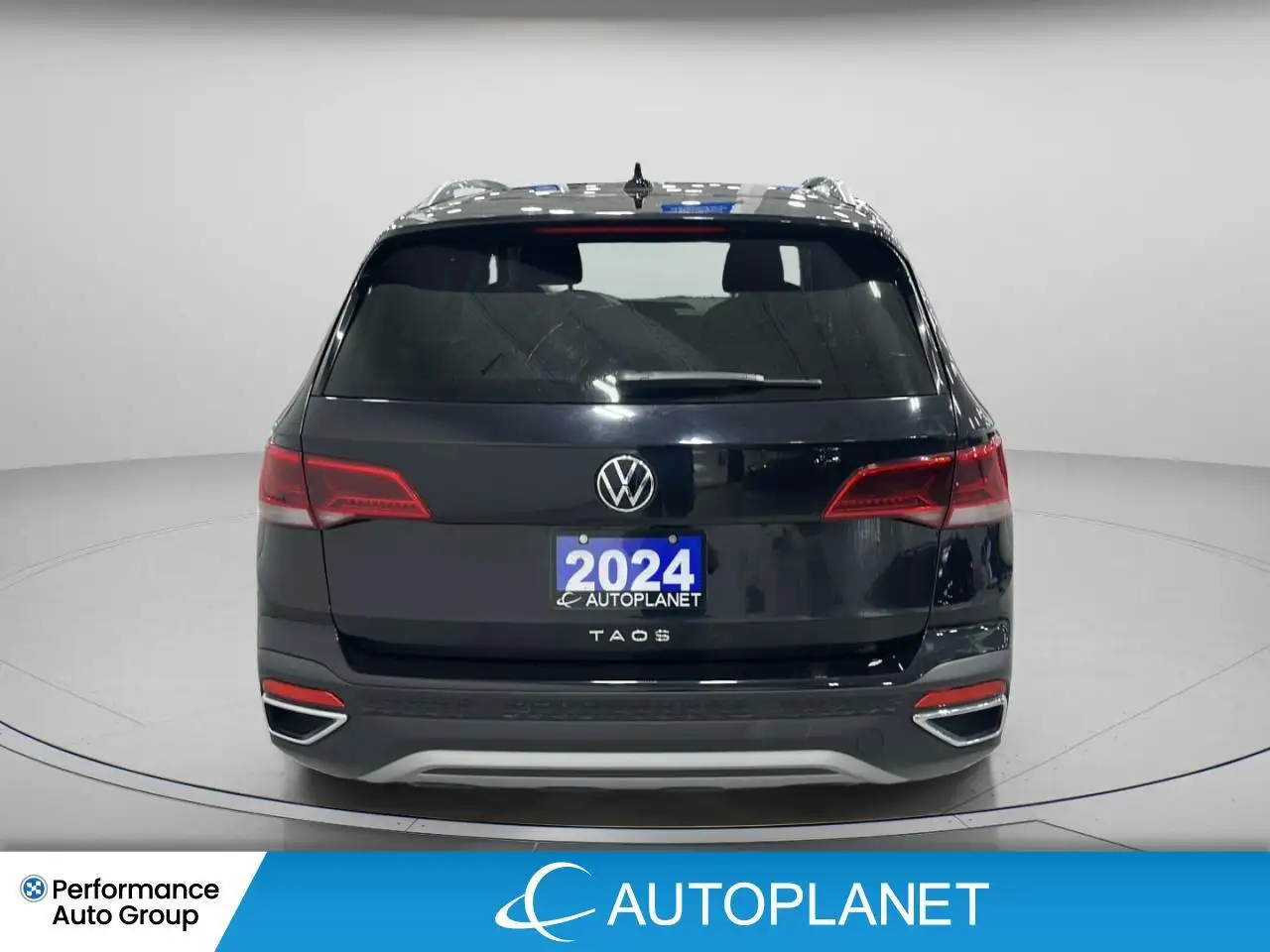 Volkswagen Taos снимка Volkswagen Taos