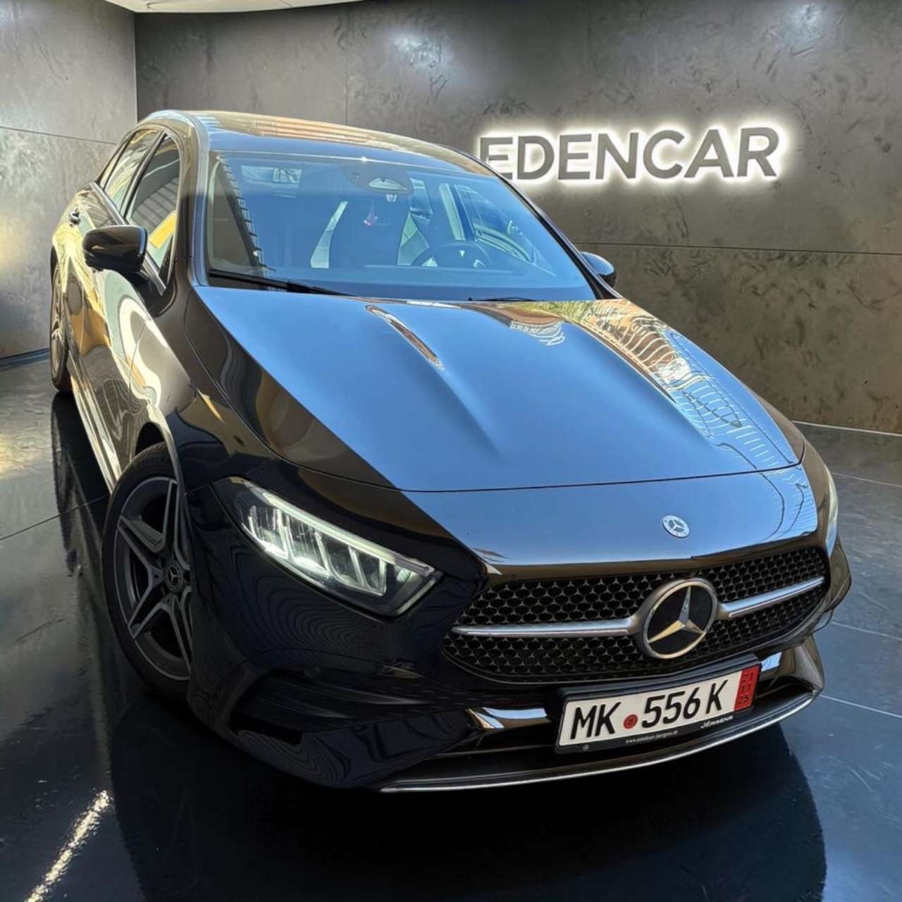 Mercedes-Benz A 180