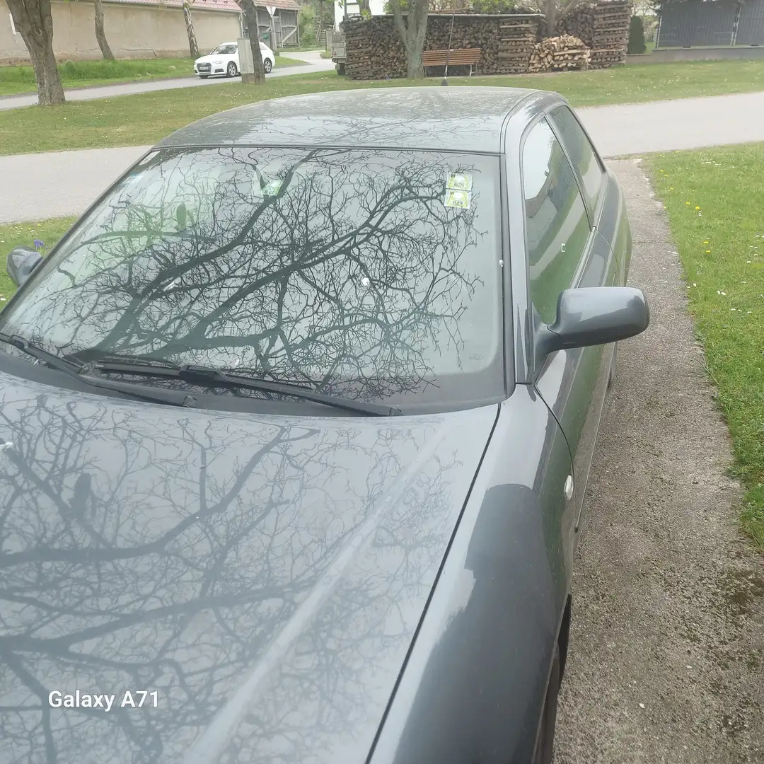 Audi A3 1,9 Ambiente TDI - 2