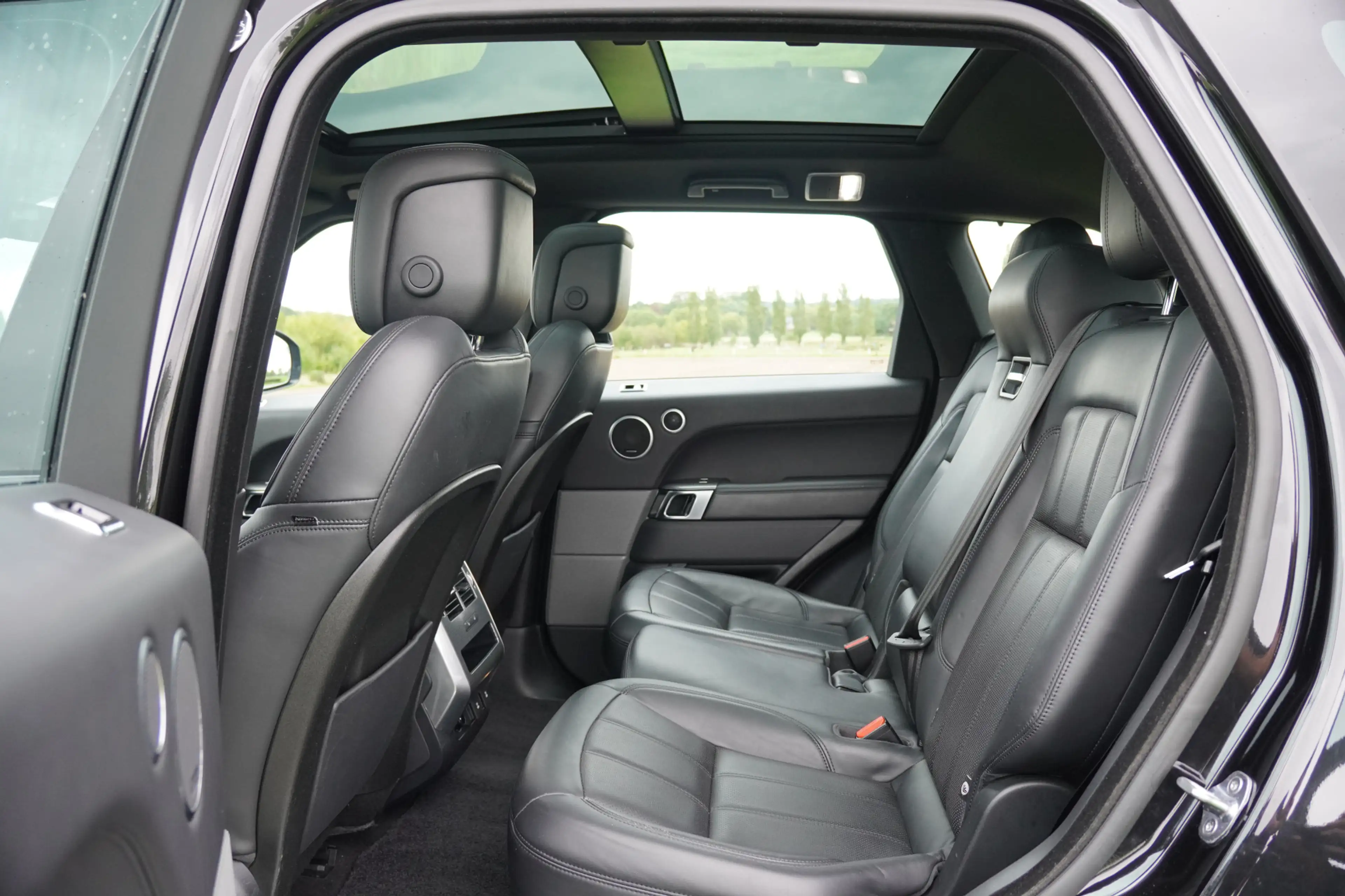 Land Rover Range Rover Sport 3.0 TDV6 HSE Dynamic / Facelift / Panoramadak / Ac — photo 12