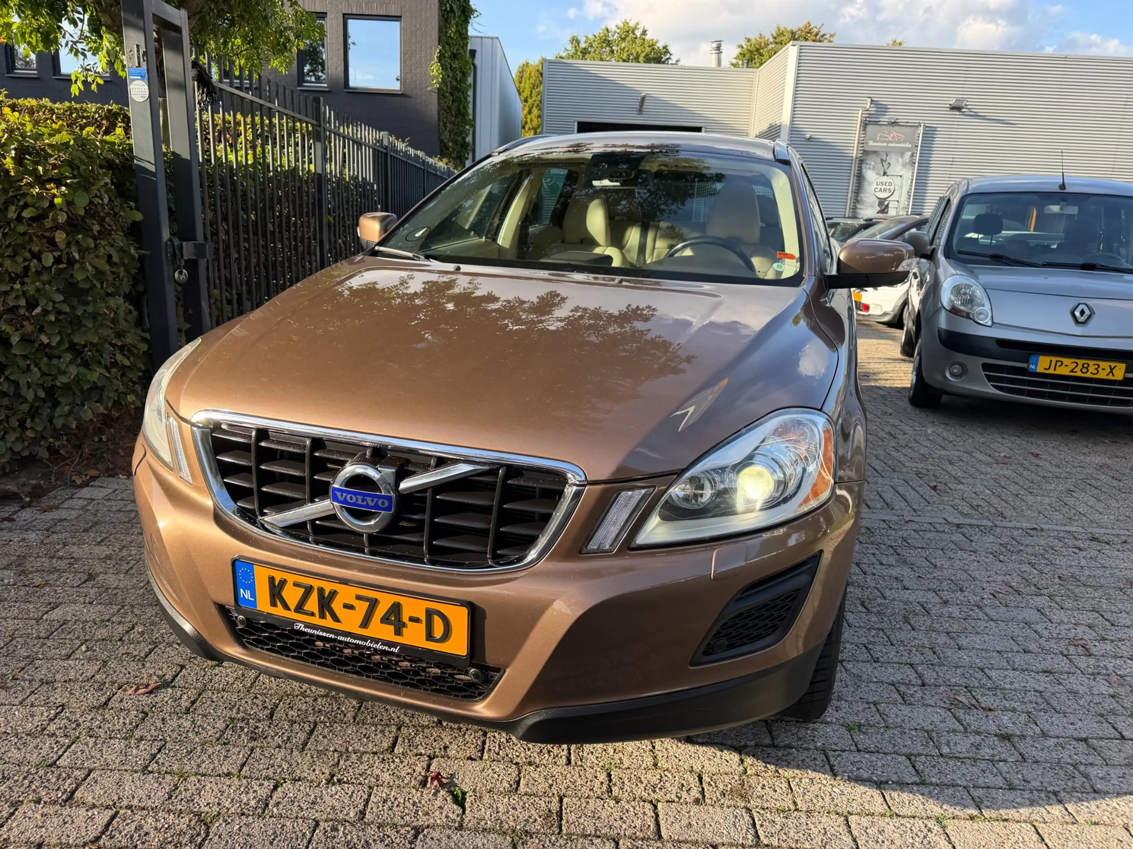 Volvo XC60 3.0 T6 Momentum nwe apk, 2e eigenaar, dealer onder — photo 5