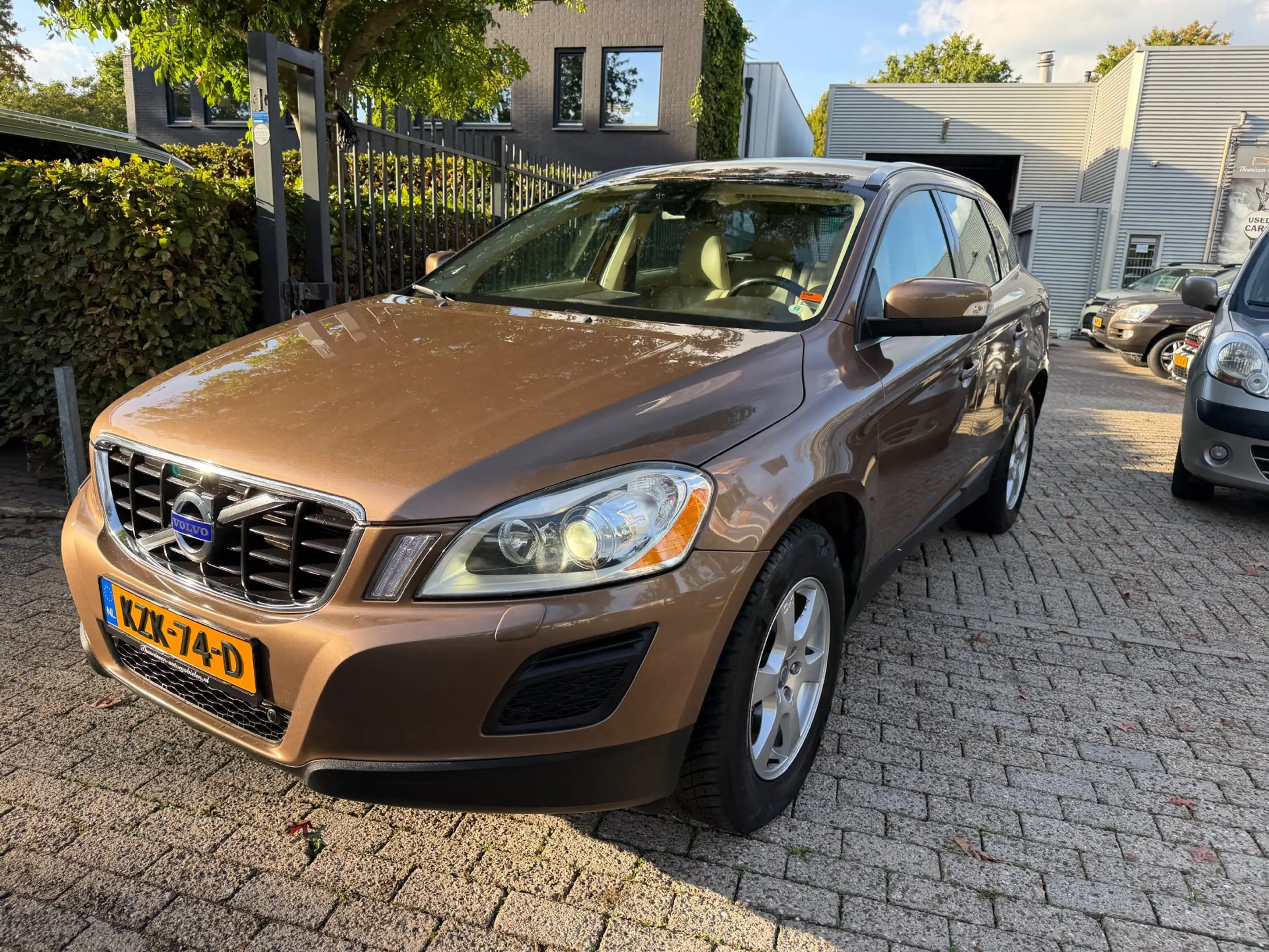 Volvo XC60 3.0 T6 Momentum nwe apk, 2e eigenaar, dealer onder — photo 6