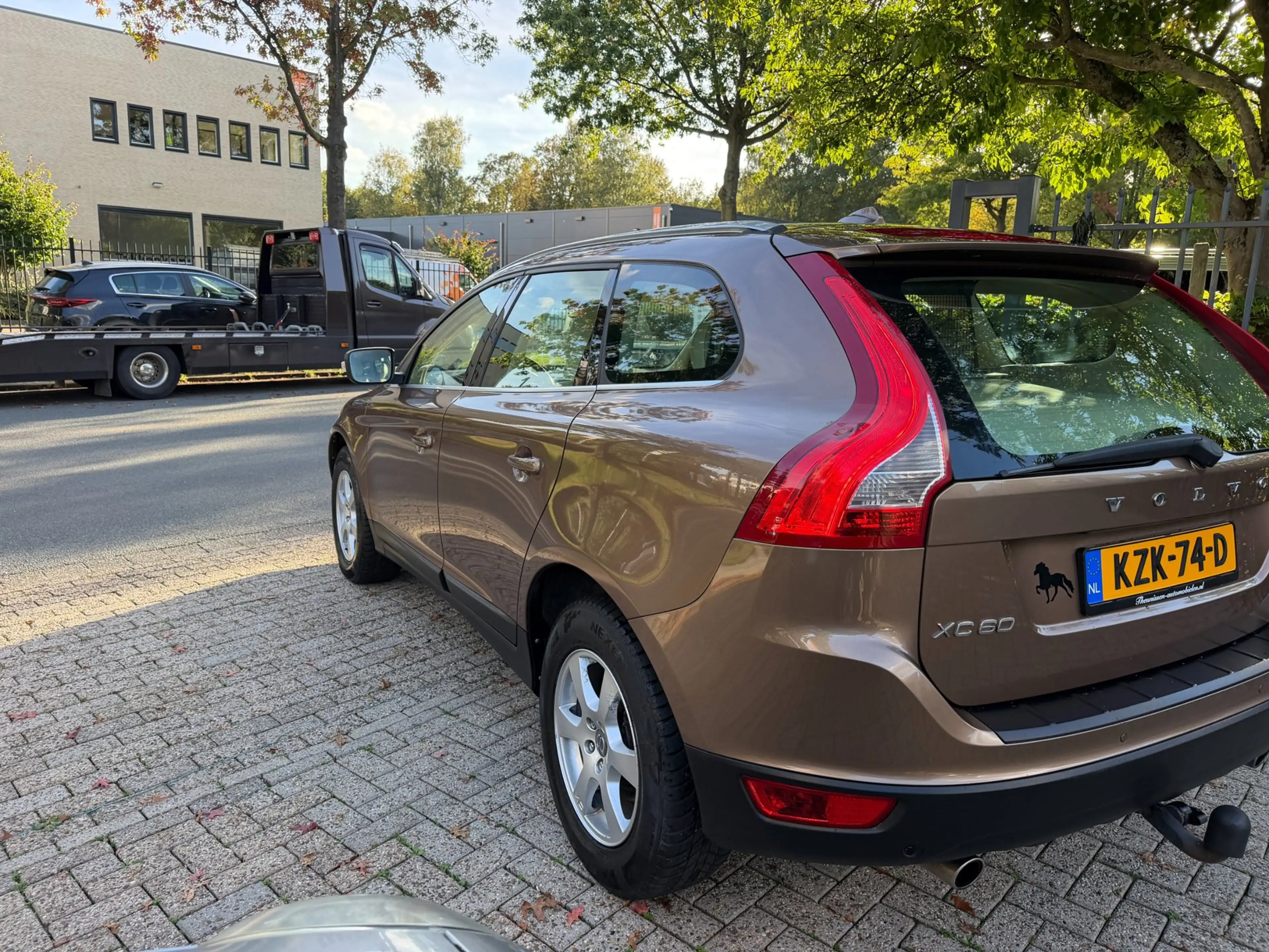 Volvo XC60 3.0 T6 Momentum nwe apk, 2e eigenaar, dealer onder — photo 12