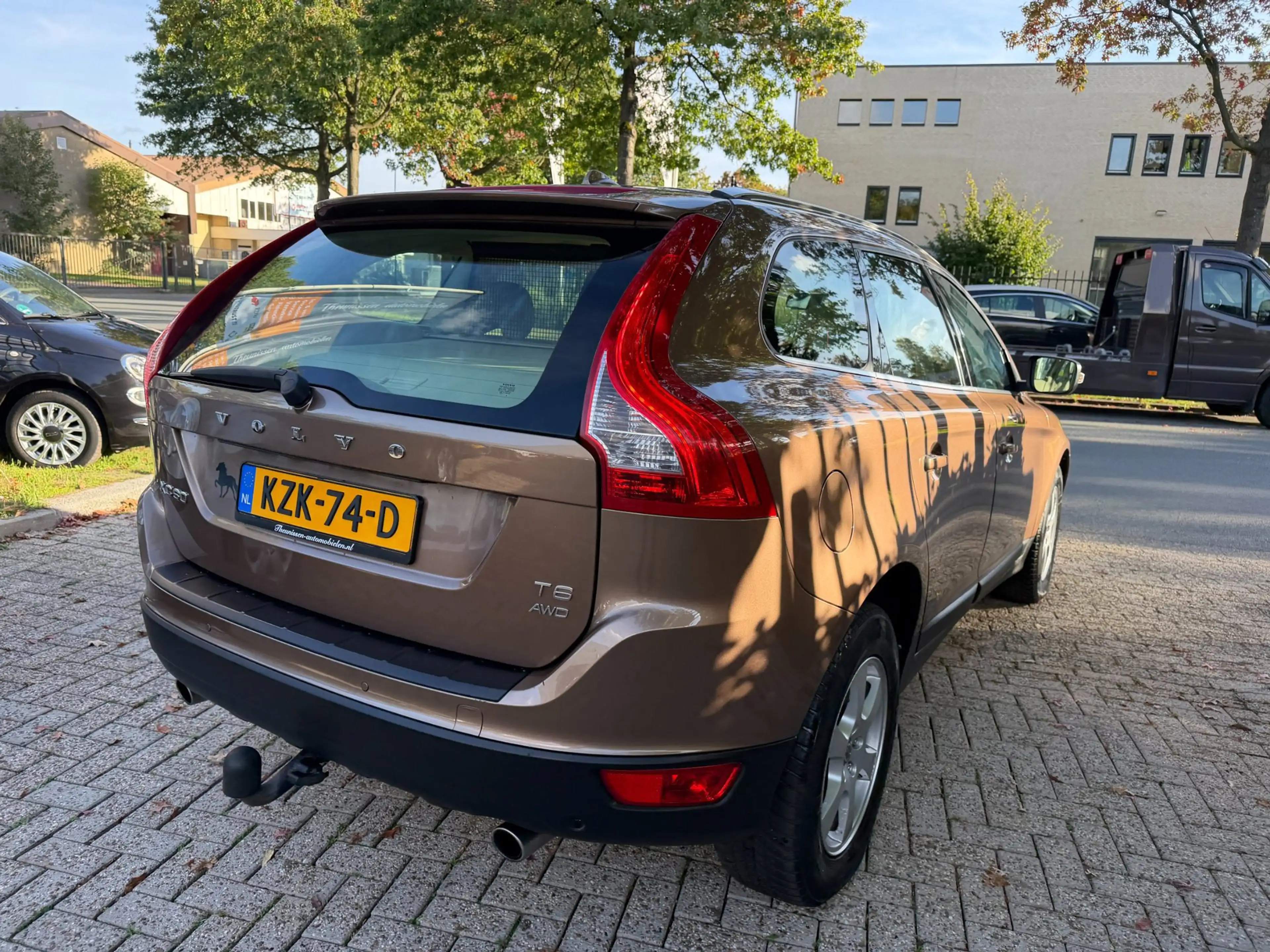 Volvo XC60 3.0 T6 Momentum nwe apk, 2e eigenaar, dealer onder — photo 16